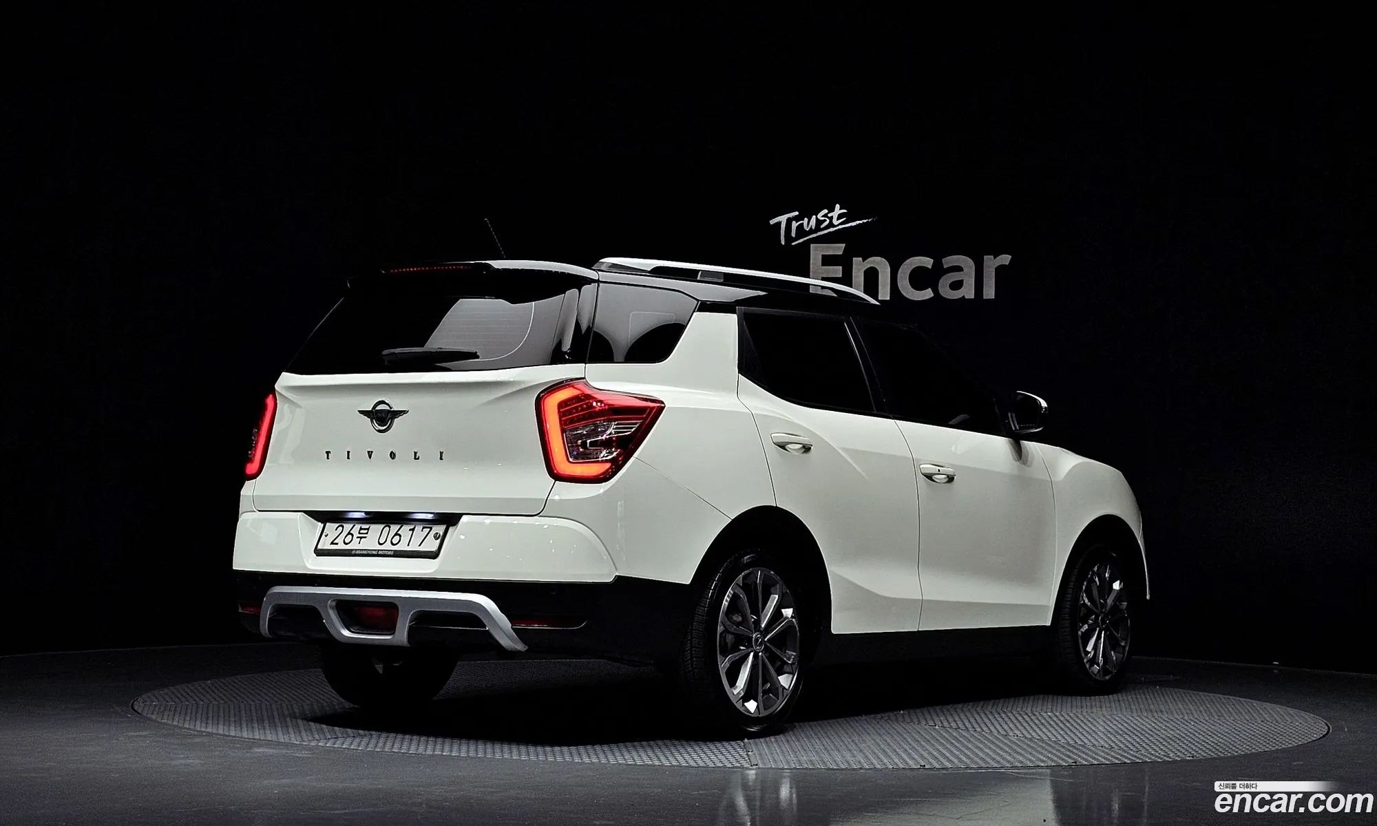 KG Mobility (SsangYong) Tivoli Air 2016 — 19