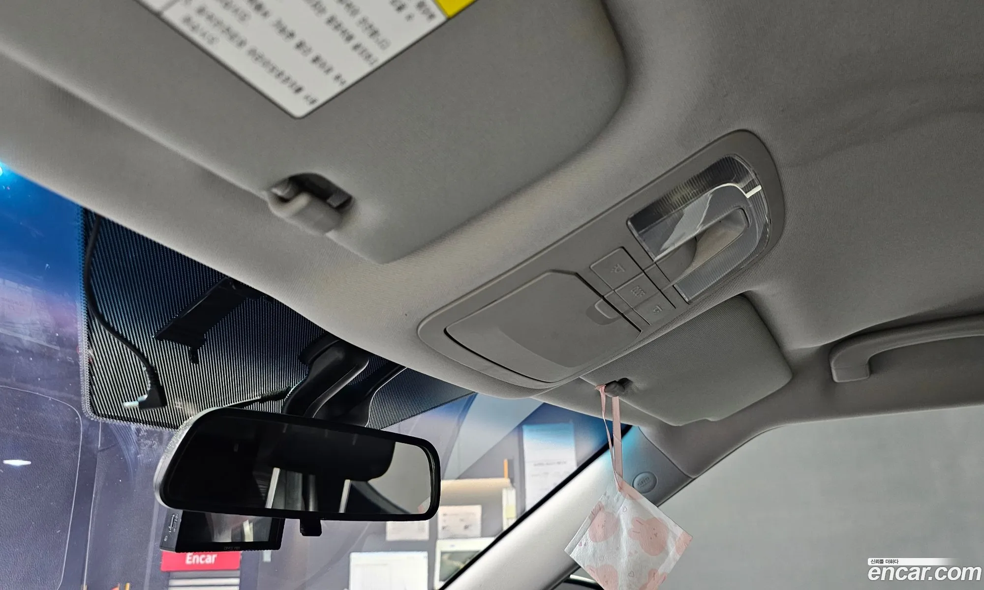 KG Mobility (SsangYong) Tivoli Air 2016 — 15