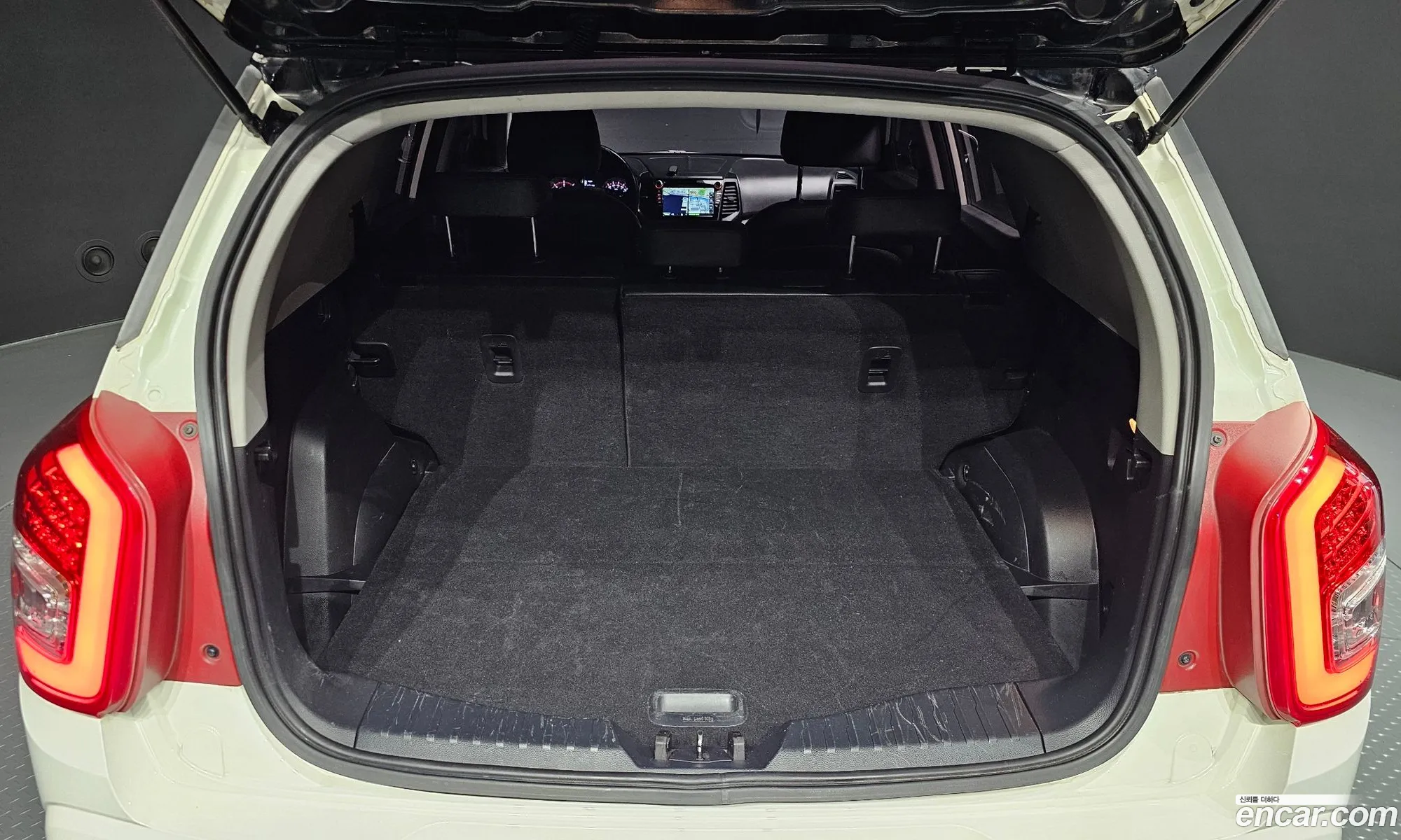 KG Mobility (SsangYong) Tivoli Air 2016 — 5