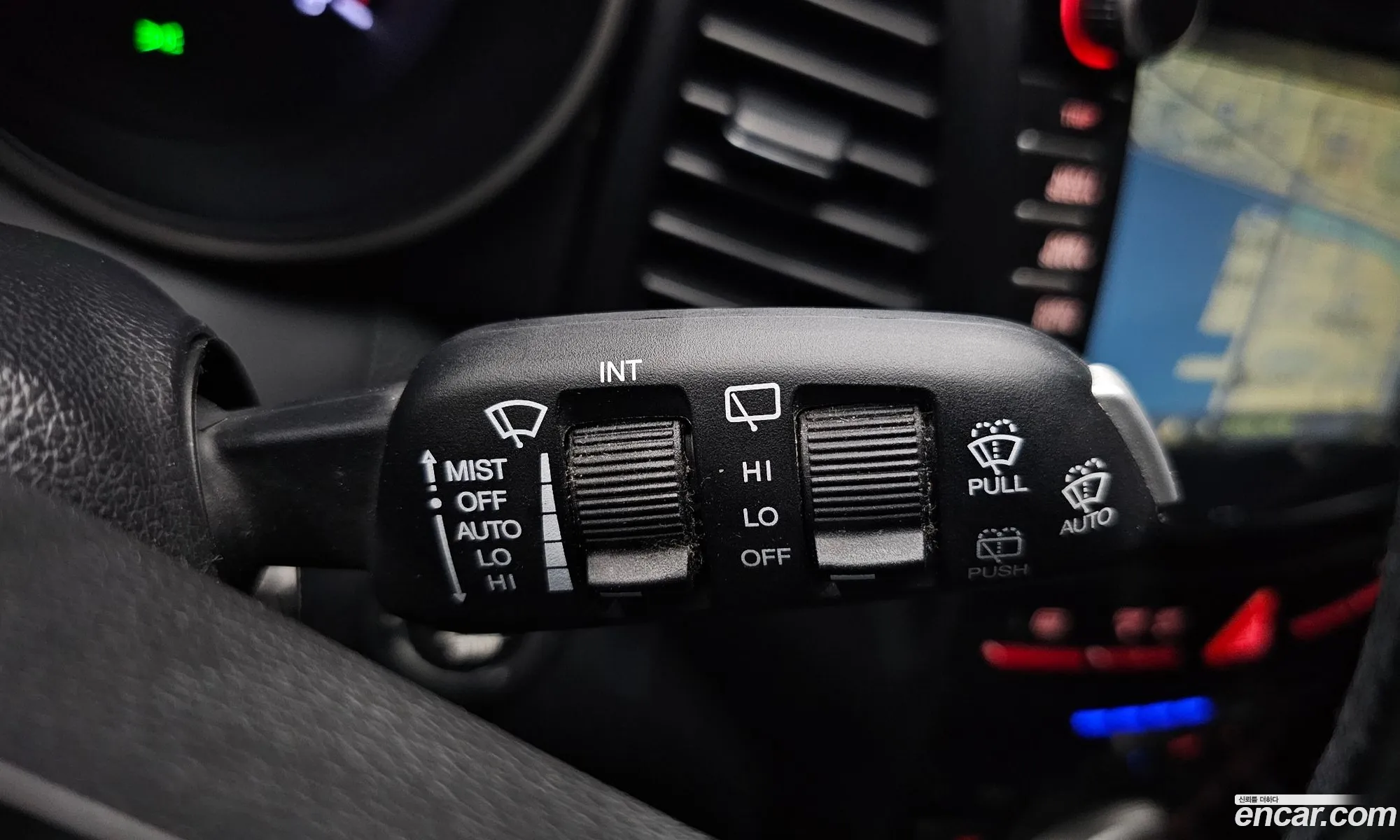 KG Mobility (SsangYong) Tivoli Air 2016 — 17