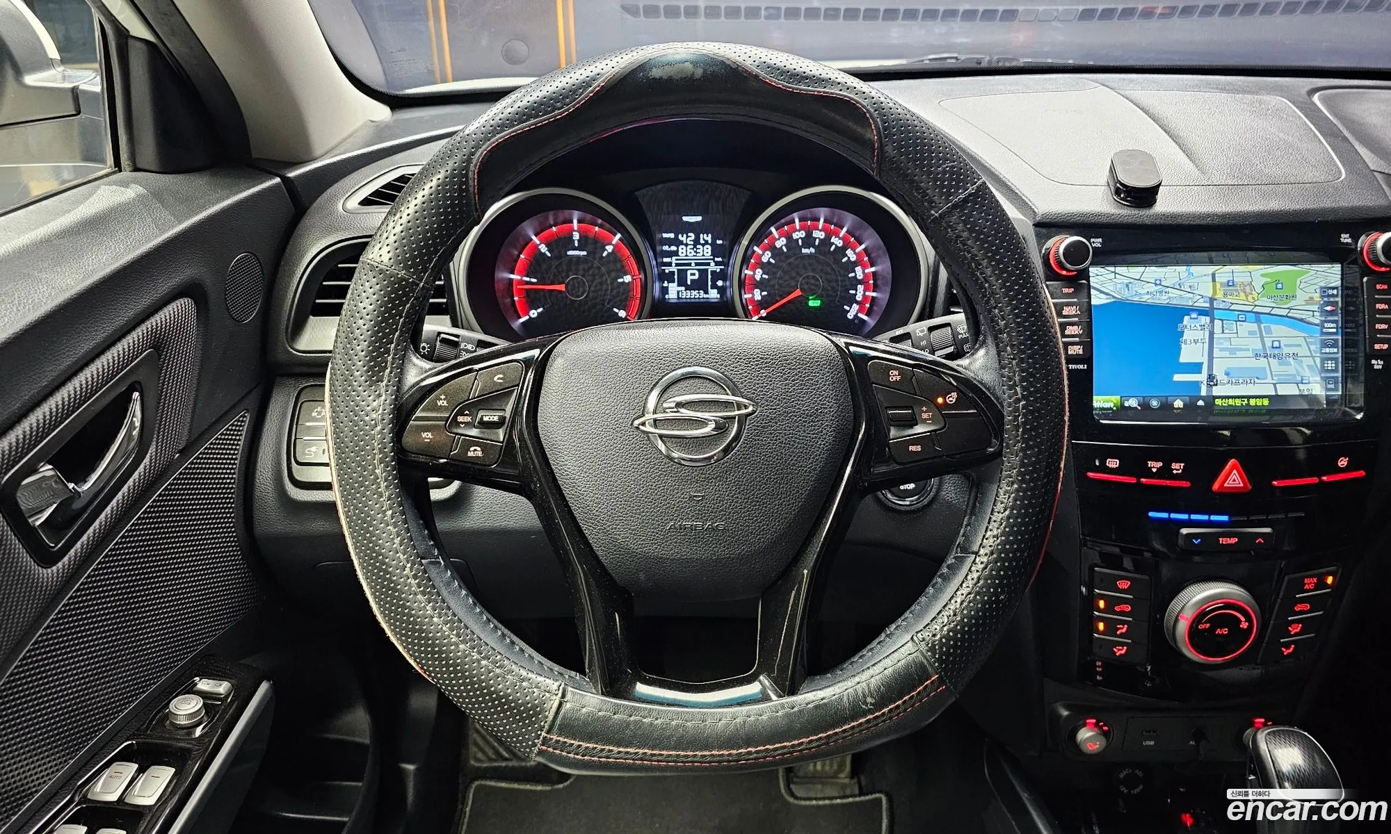 KG Mobility (SsangYong) Tivoli Air 2016 — 28