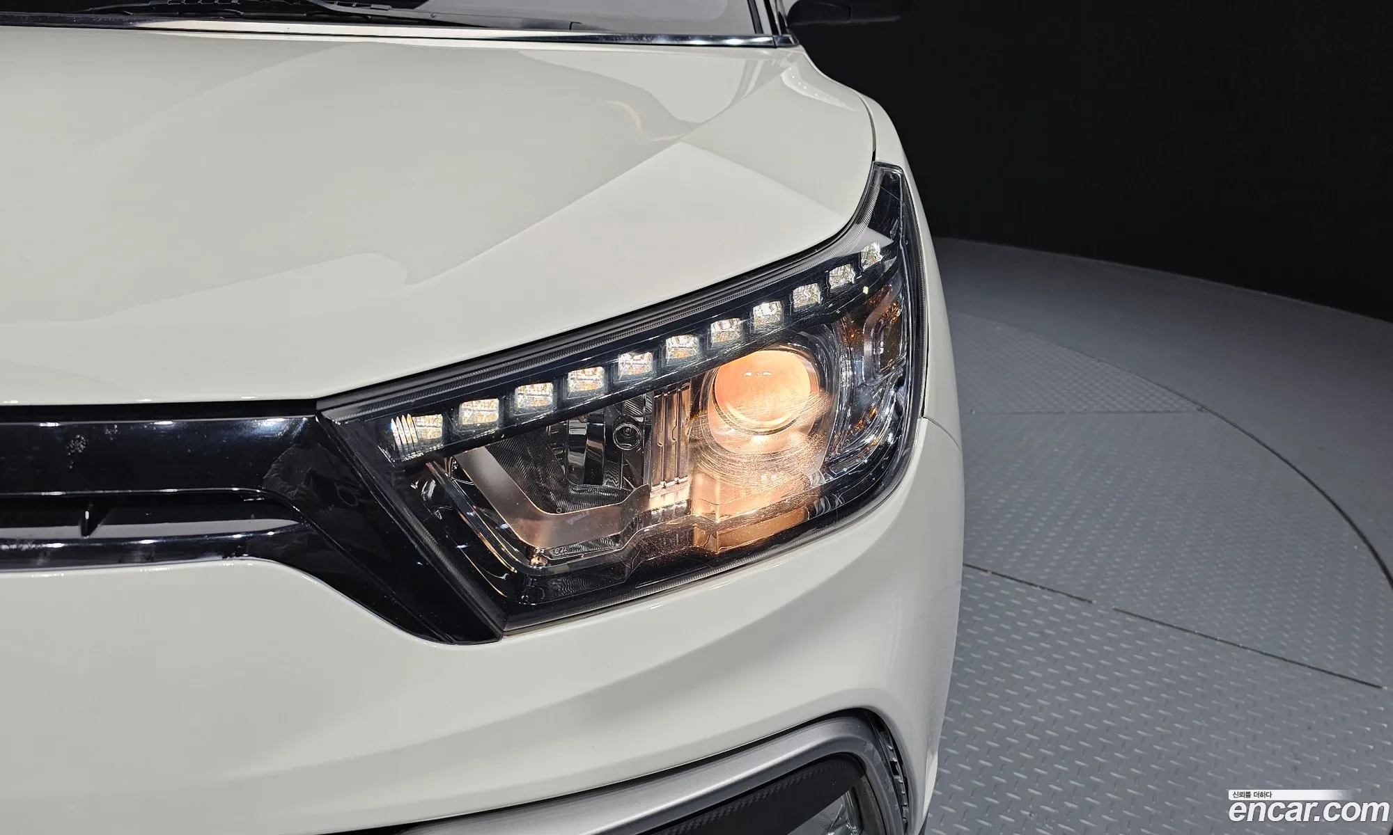 KG Mobility (SsangYong) Tivoli Air 2016 — 2