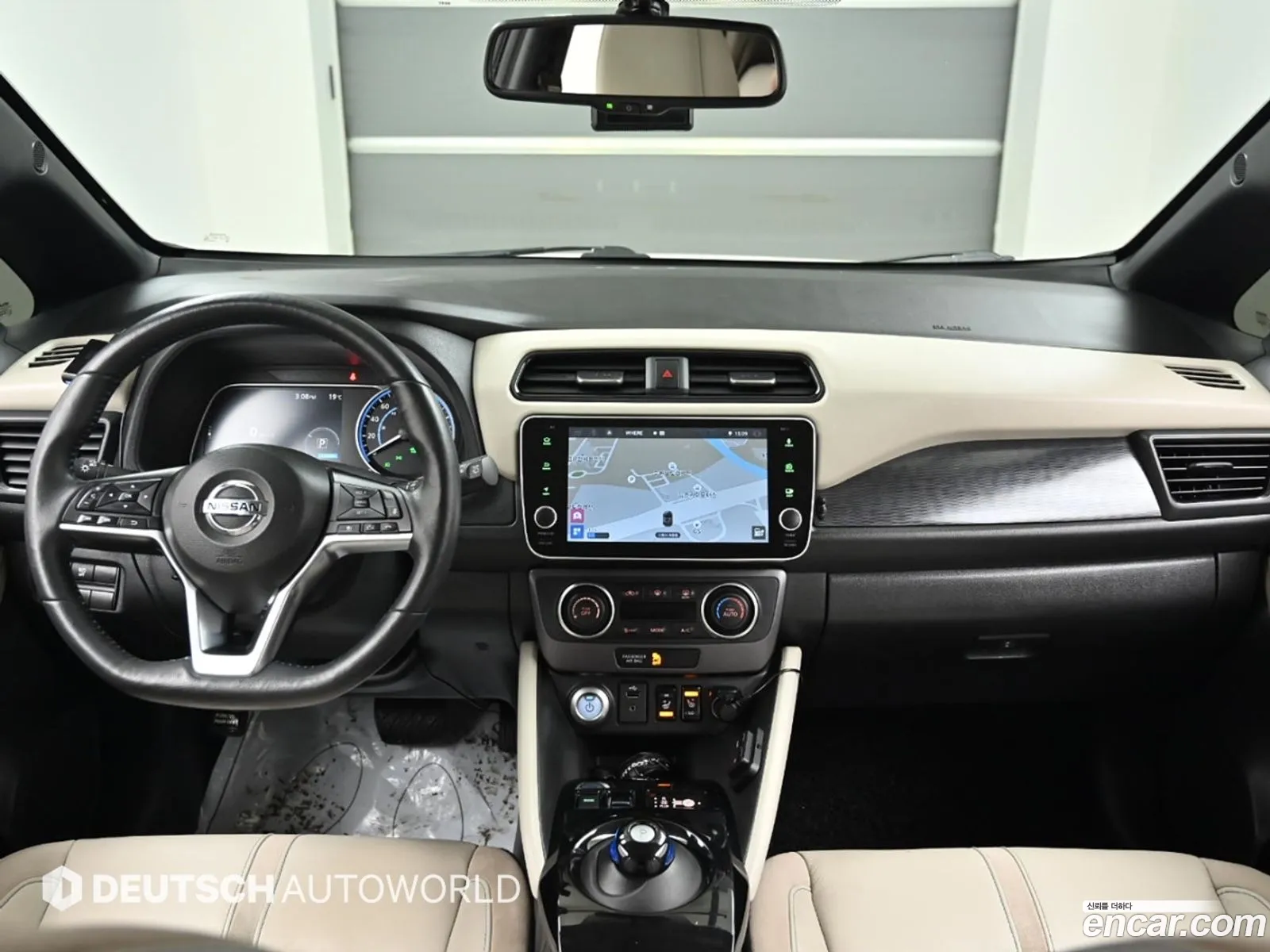 Nissan Leaf 2019 — 10