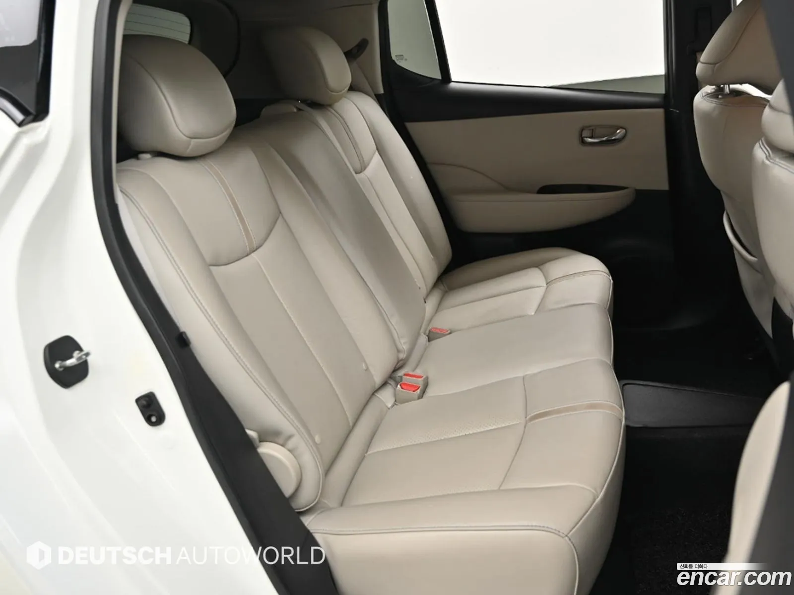 Nissan Leaf 2019 — 3