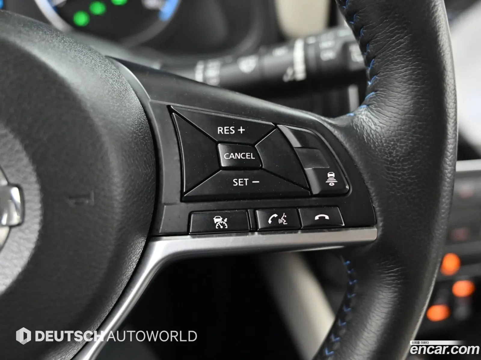 Nissan Leaf 2019 — 17