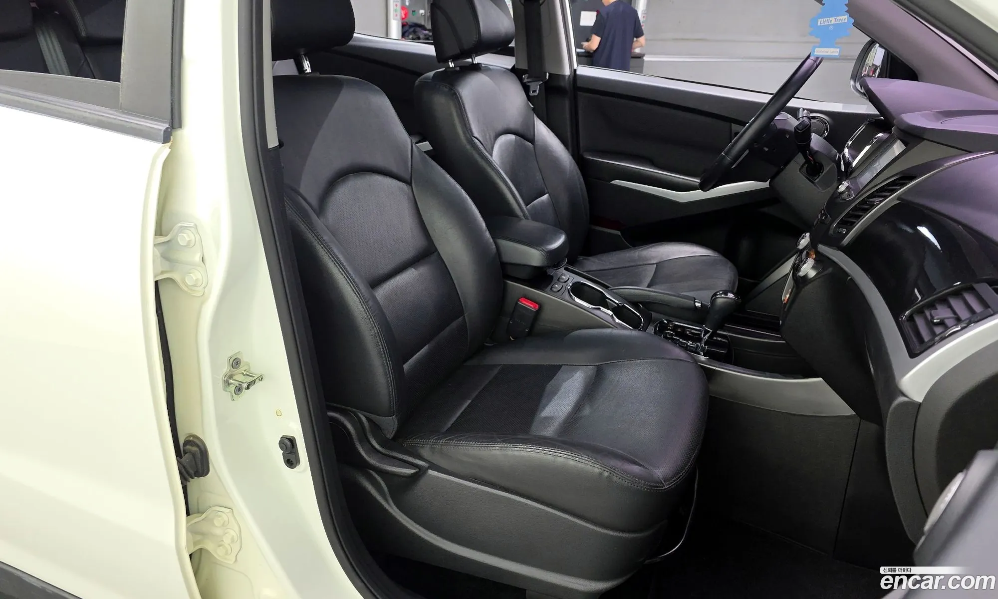 KG Mobility (SsangYong) Style Korando C 2017 — 12