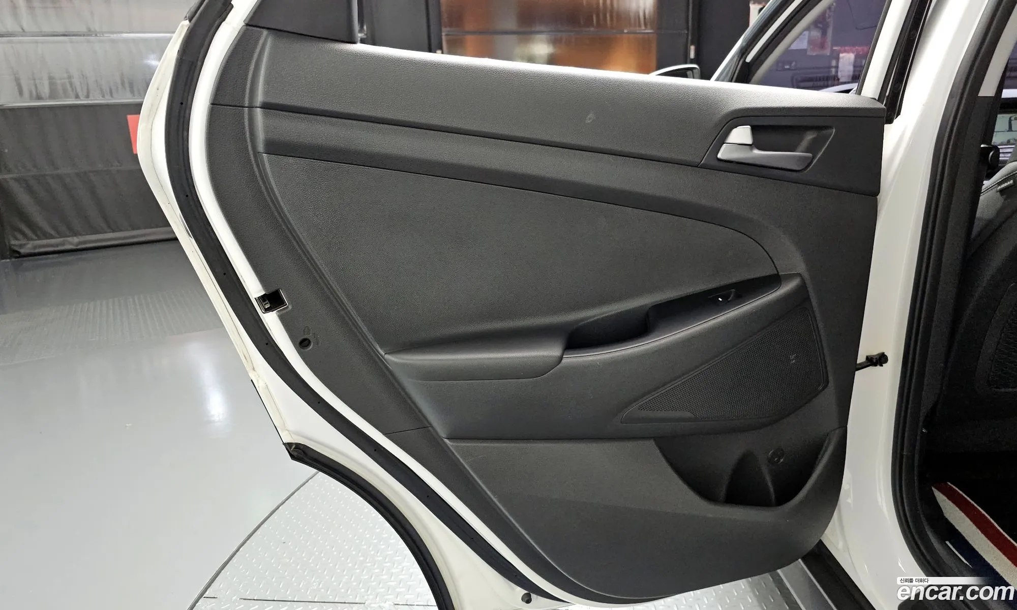 Hyundai Tucson 2017 — 28