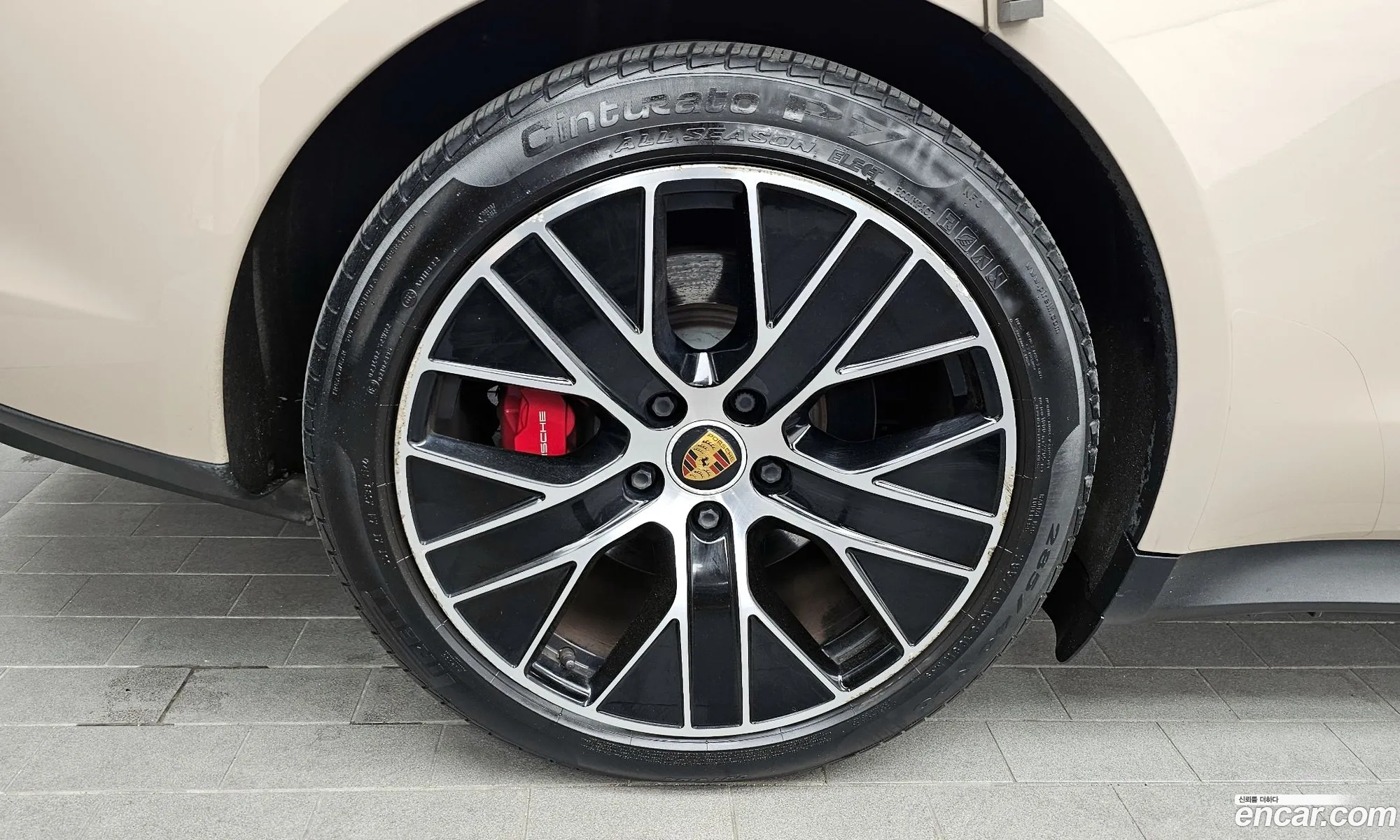 Porsche Taycan 2022 — 6