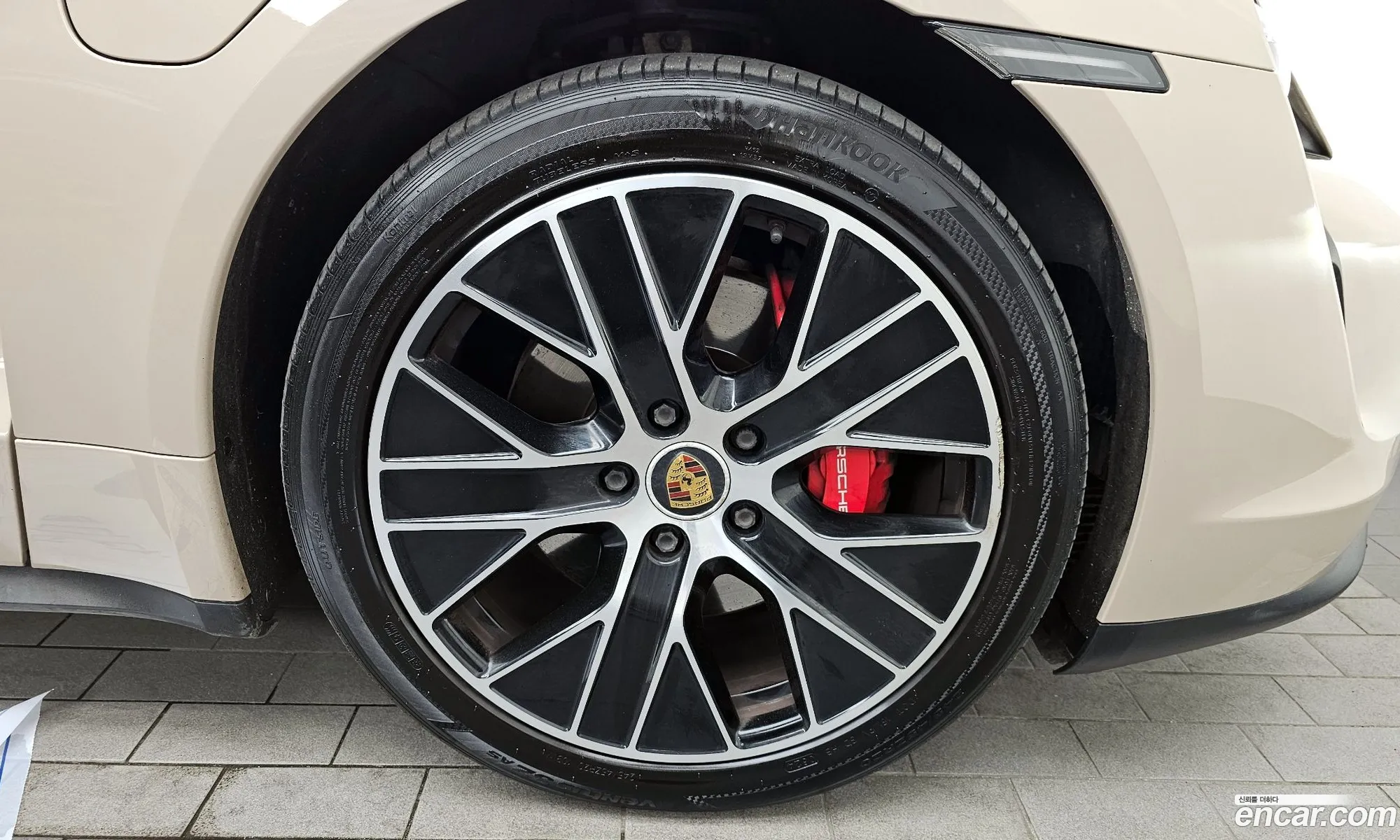 Porsche Taycan 2022 — 5
