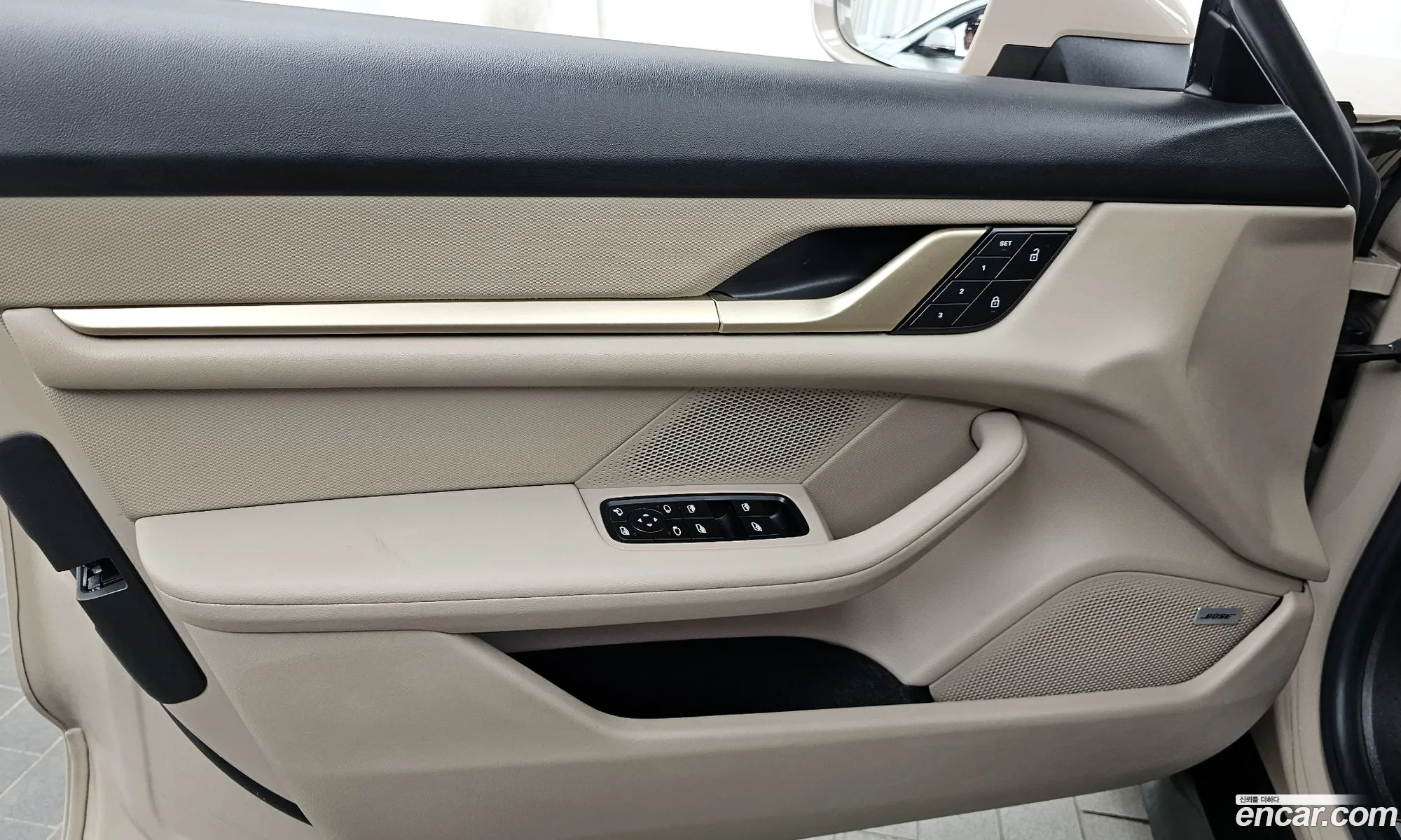 Porsche Taycan 2022 — 34