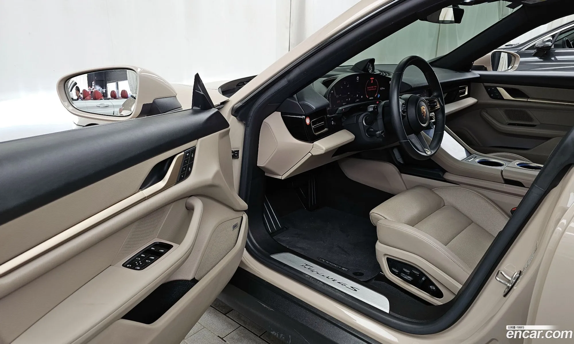 Porsche Taycan 2022 — 29