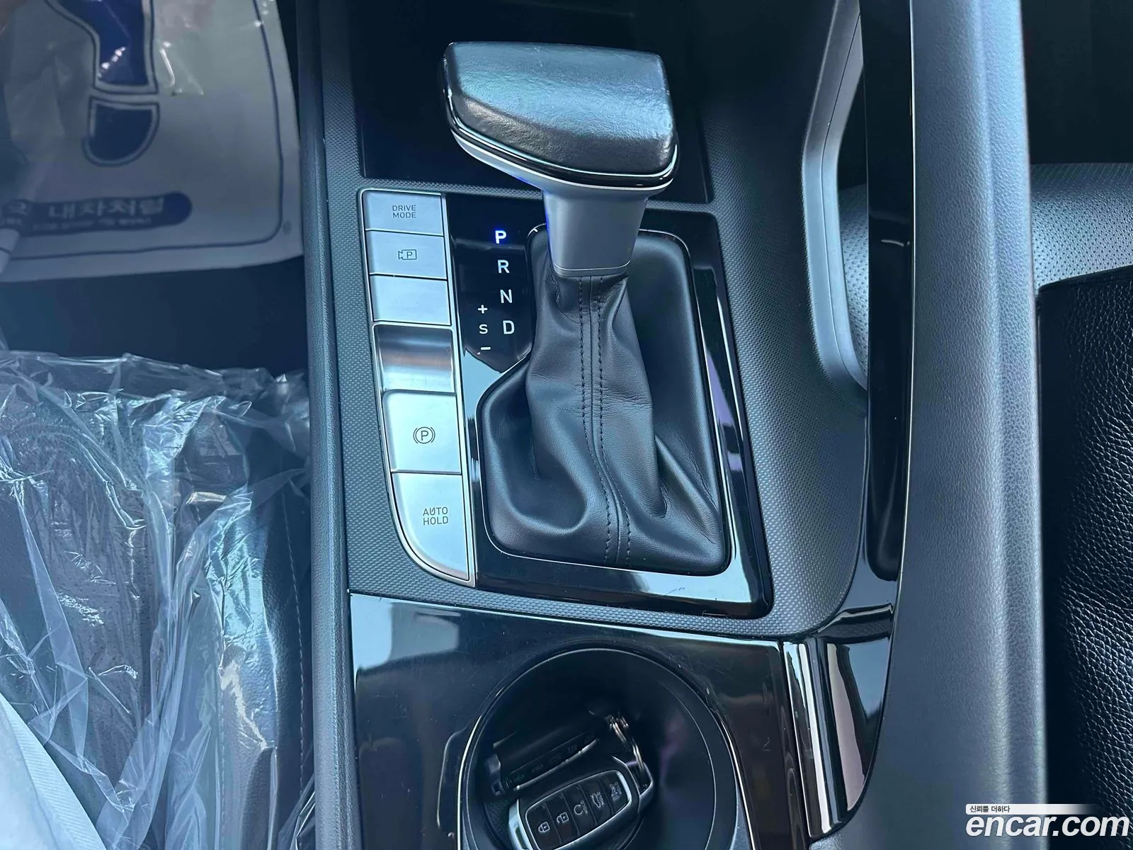 Hyundai Elantra 2021 — 16