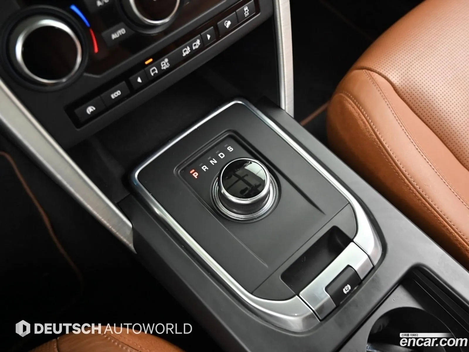 Land Rover Discovery Sport 2017 — 13