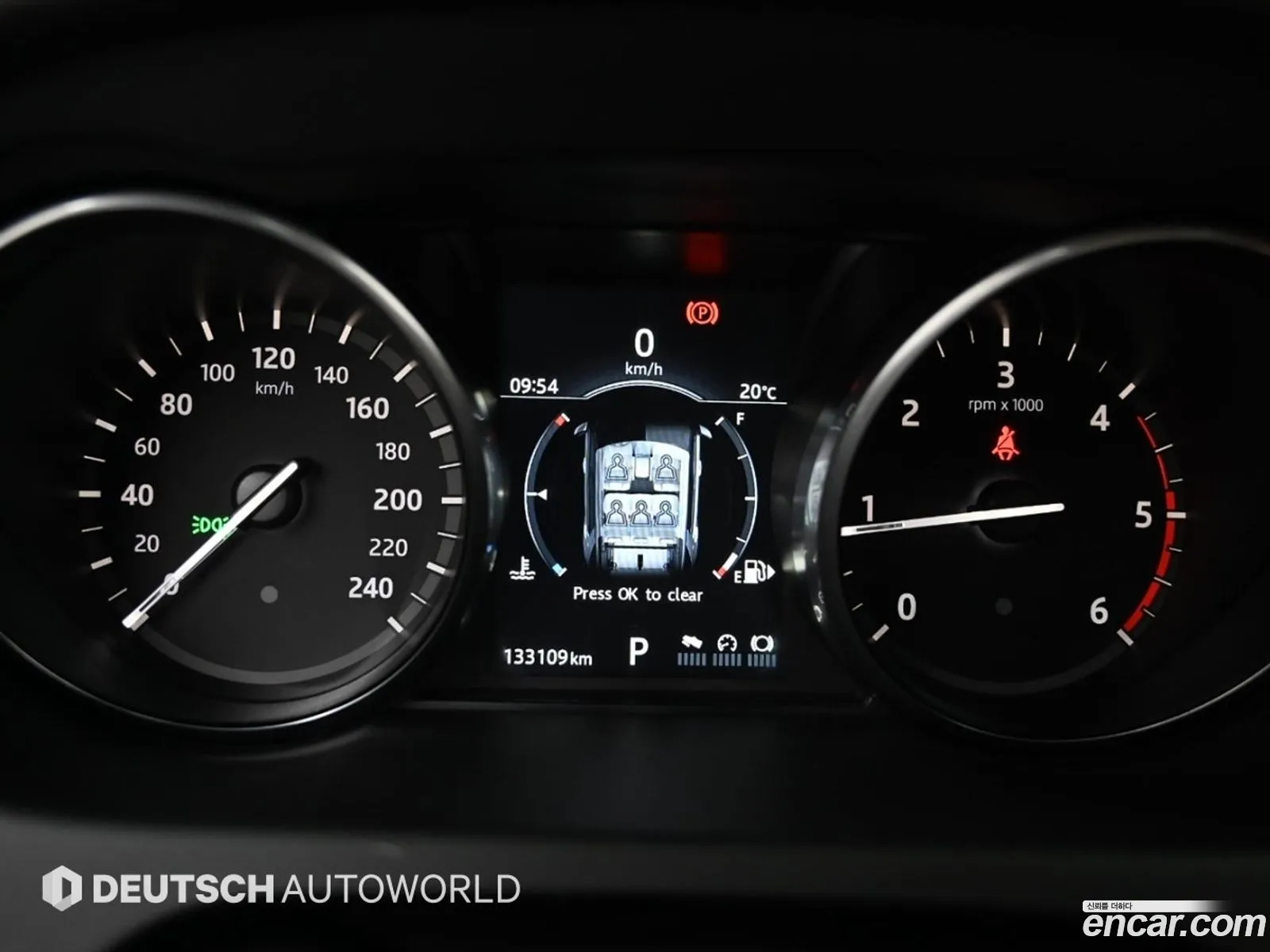 Land Rover Discovery Sport 2017 — 19