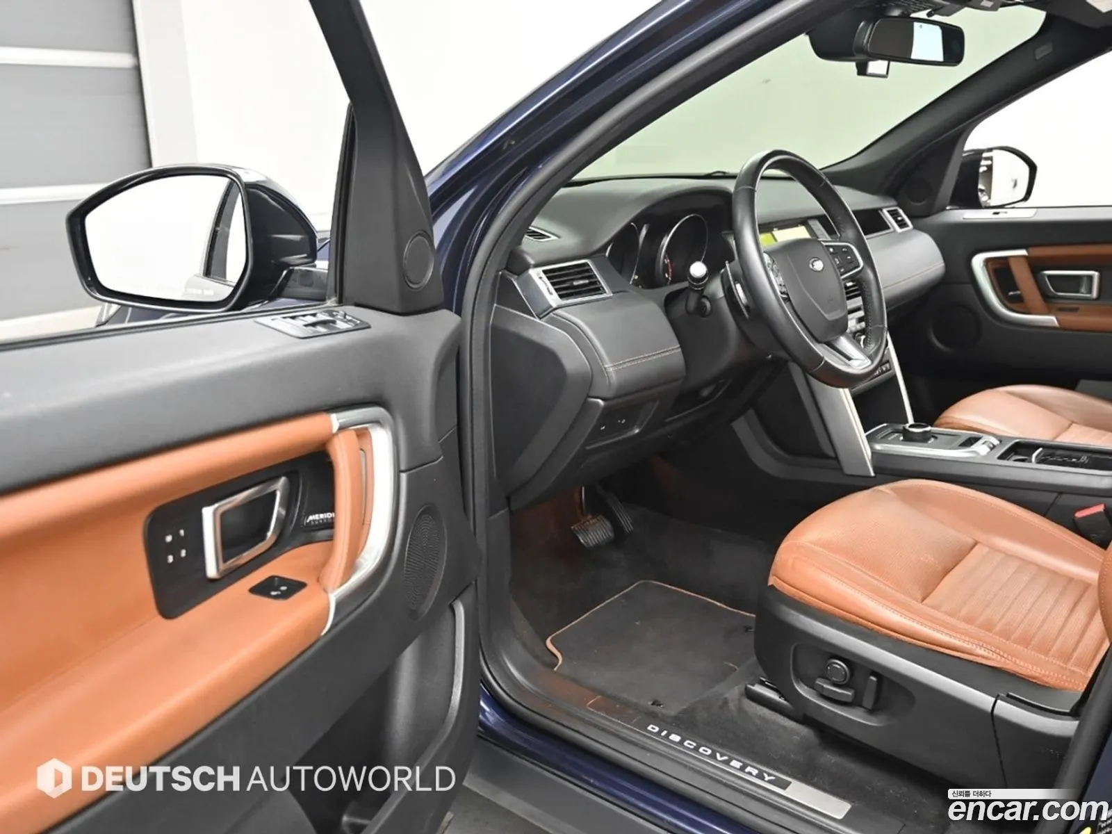 Land Rover Discovery Sport 2017 — 12