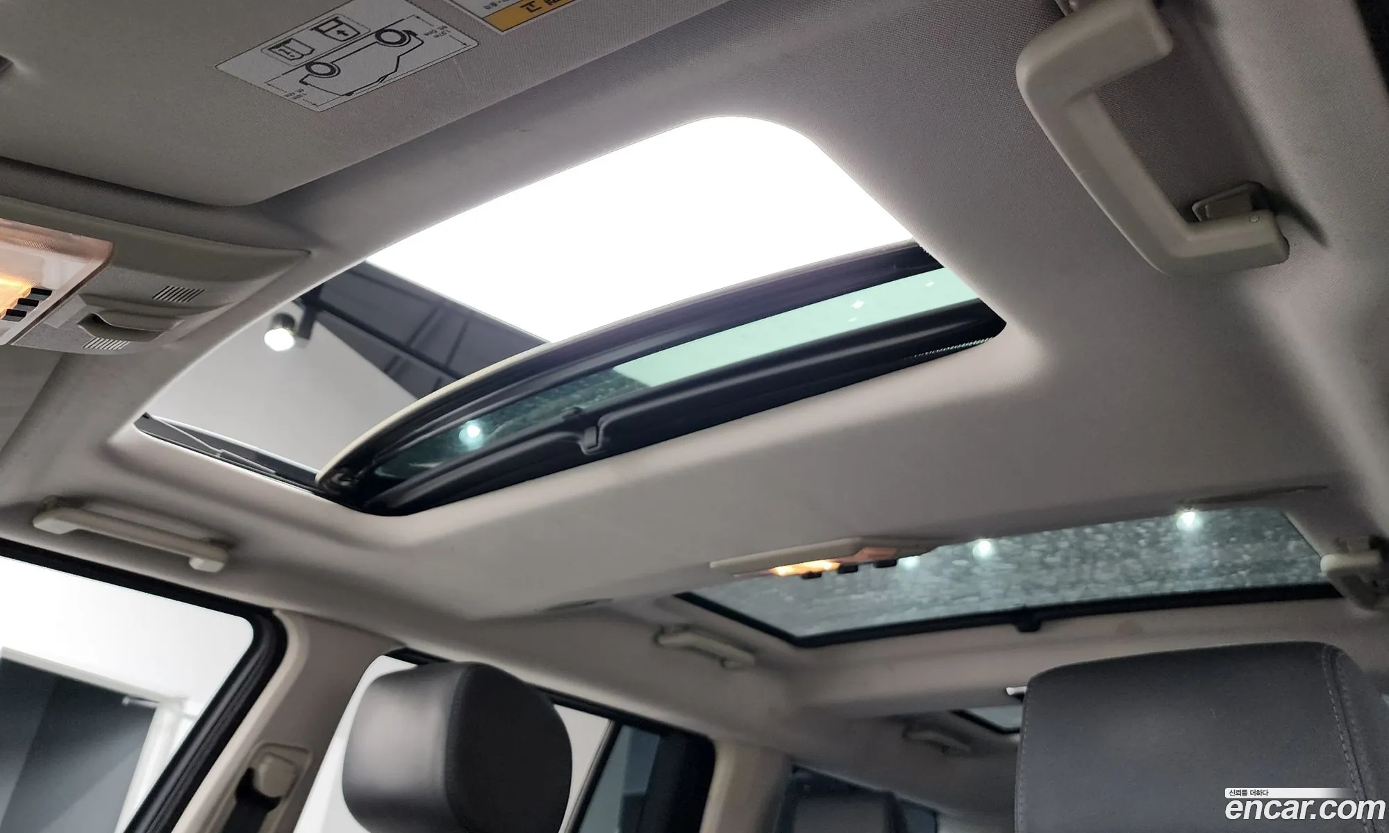 Land Rover Discovery 4 2015 SALLAAAG6FA774277 — 6