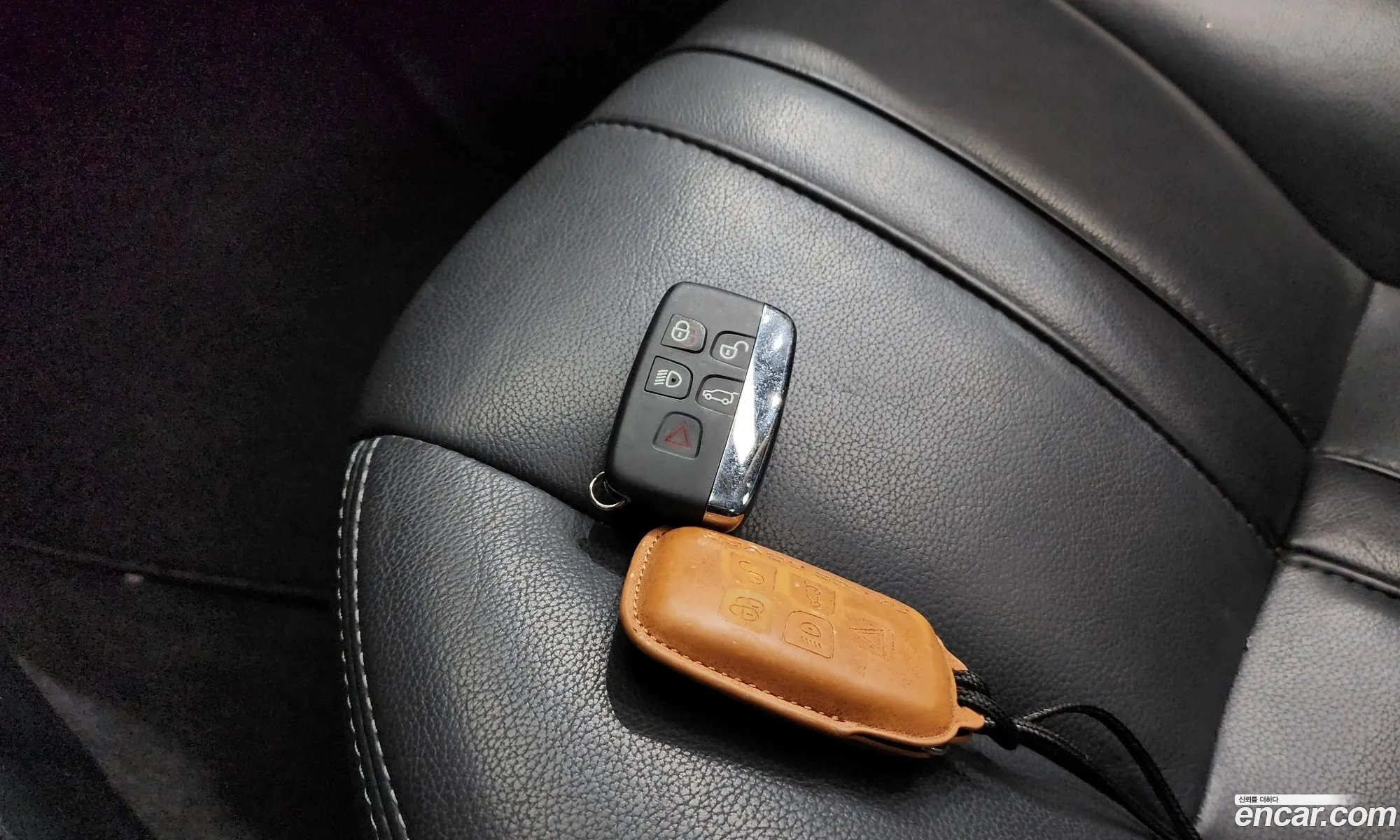 Land Rover Discovery 4 2015 SALLAAAG6FA774277 — 14