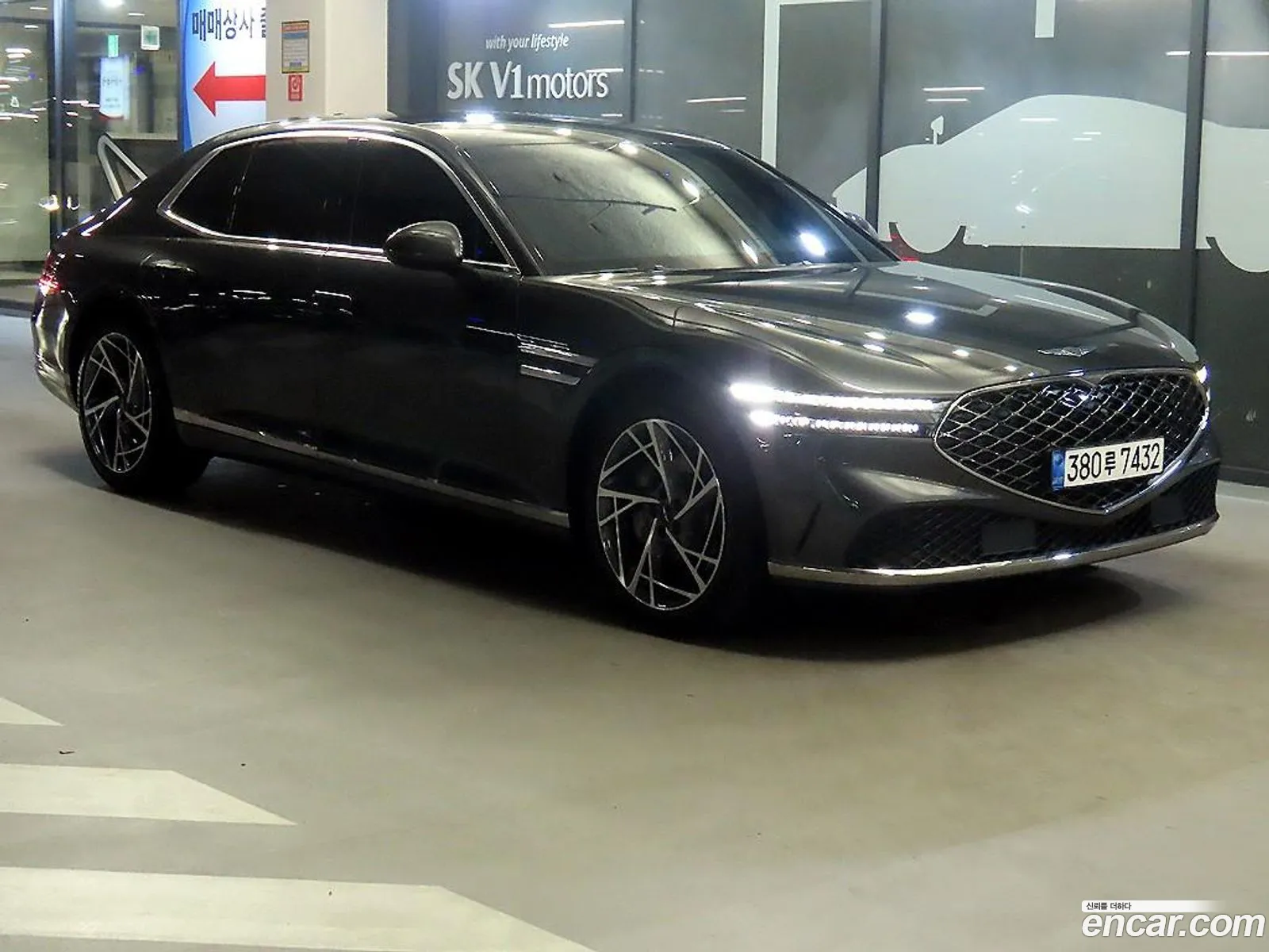 Genesis G90 2022 — 16