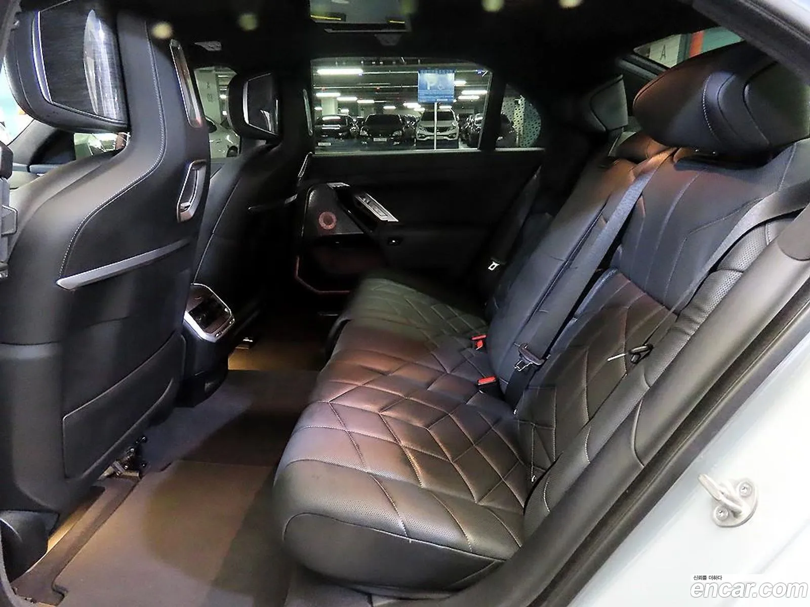 BMW i7 2023 — 9