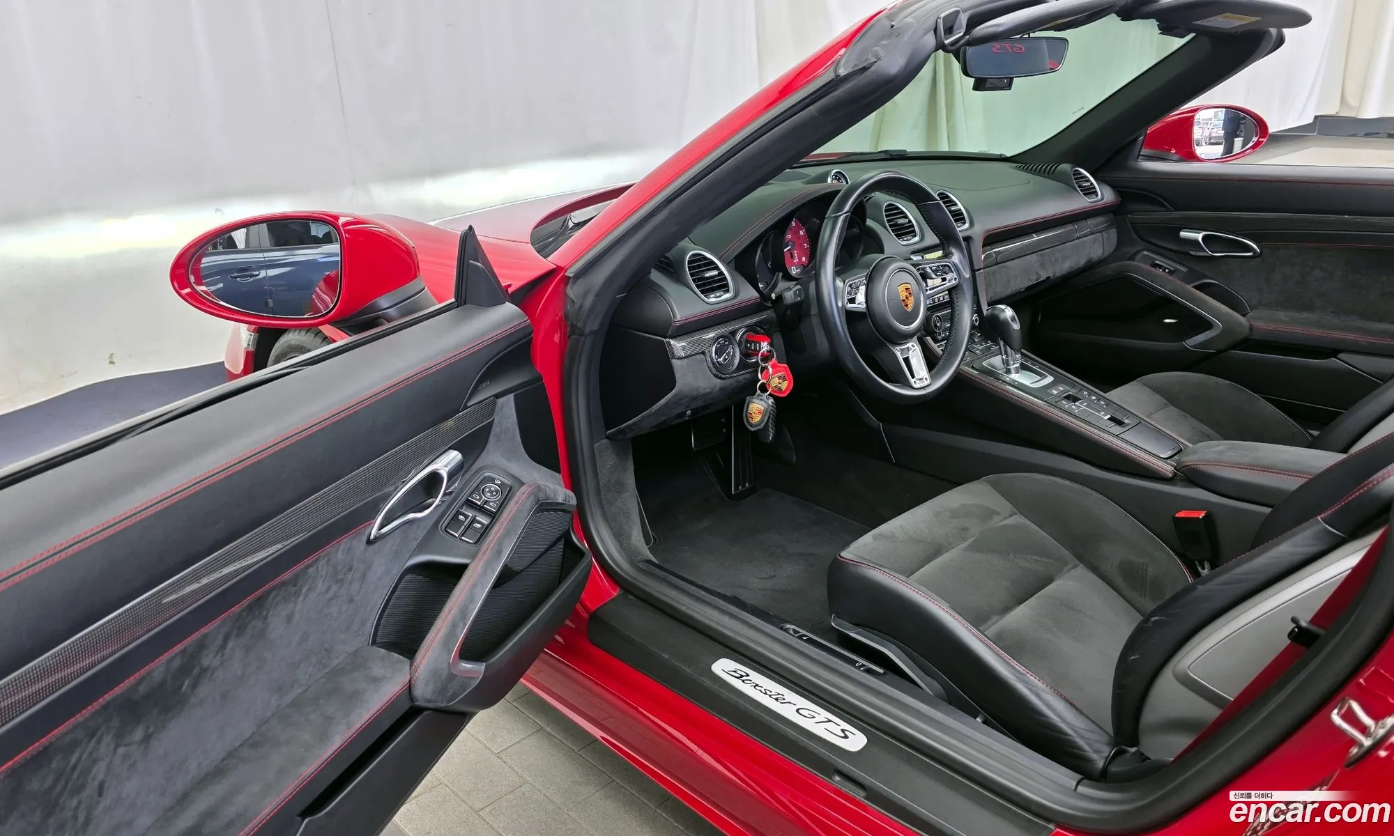 Porsche 718 Boxster 2018 WP0CB2988JS228457 — 2