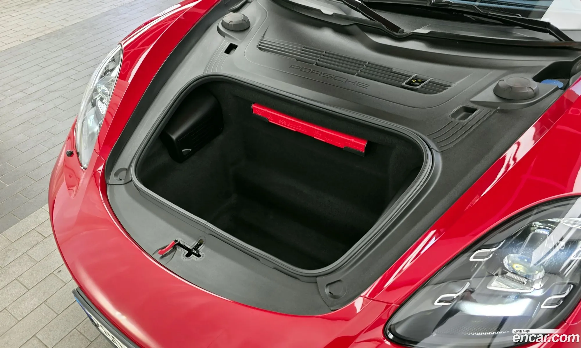 Porsche 718 Boxster 2018 WP0CB2988JS228457 — 8