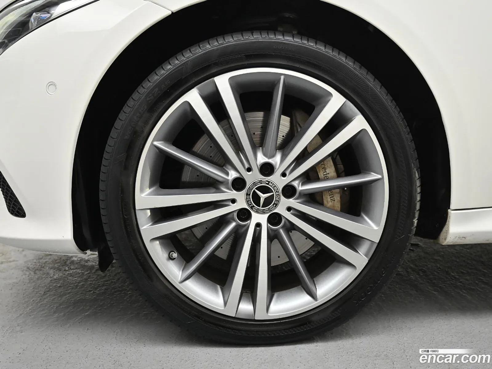 Mercedes-Benz CLS-Class C257 2018 — 9