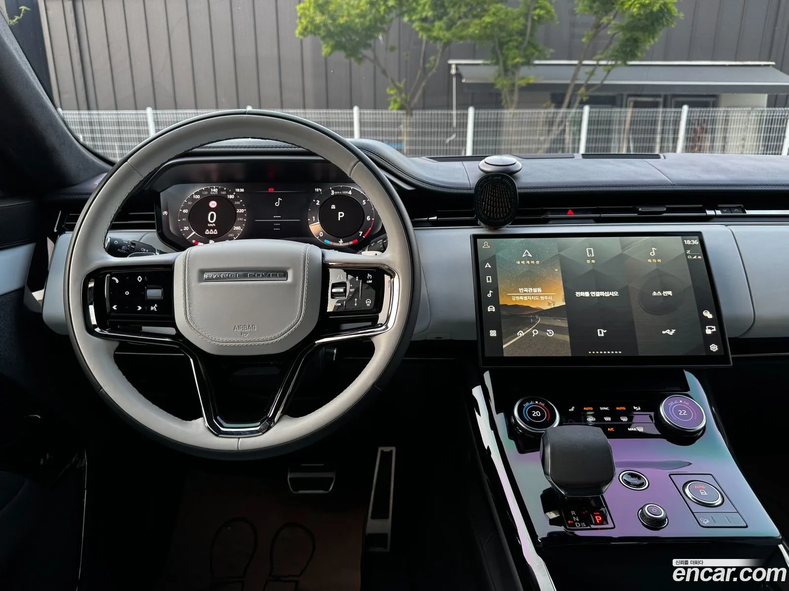 Land Rover Range Rover Sport 2023 — 10