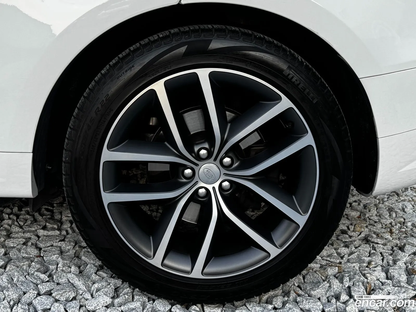 Land Rover Range Rover Sport 2023 — 16