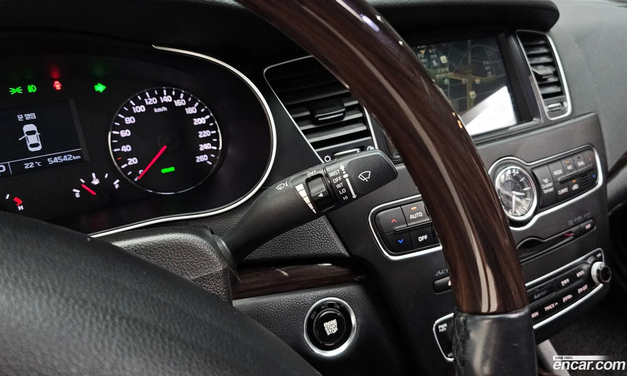 Kia K7 2014 — 22