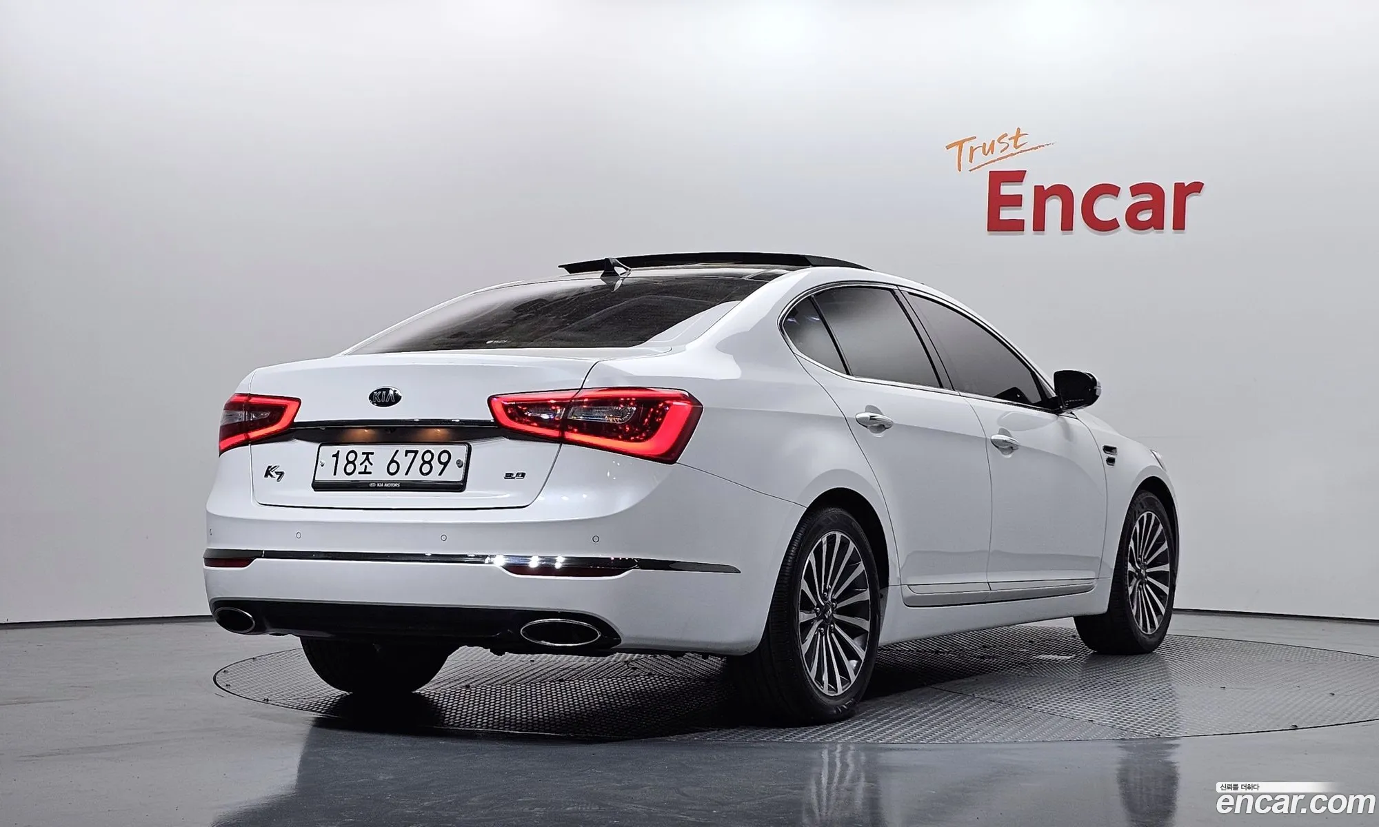 Kia K7 2014 — 18