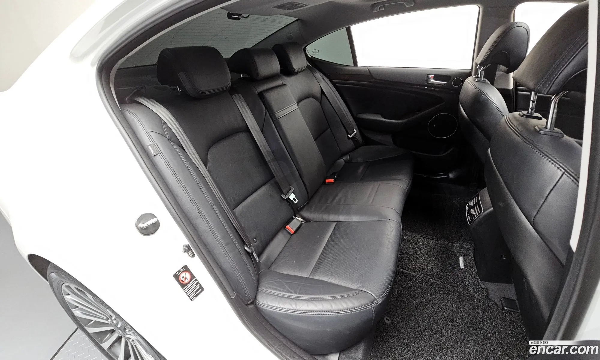 Kia K7 2014 — 17