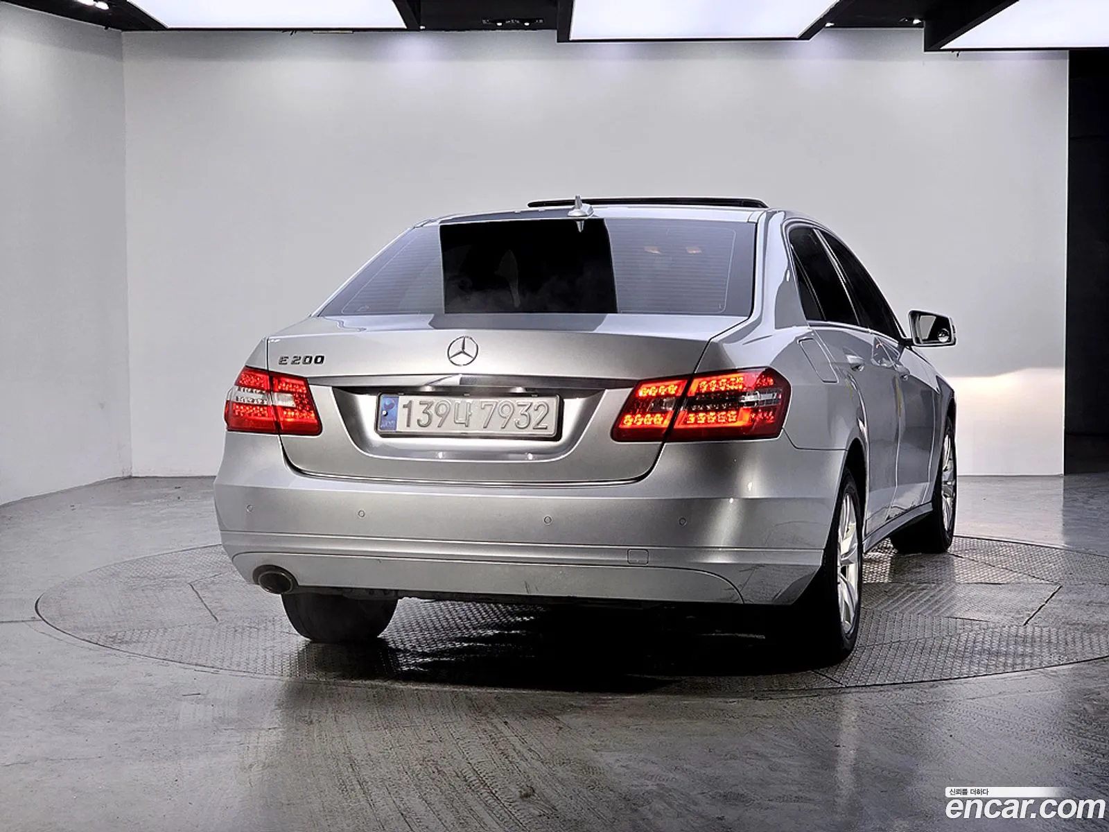 Mercedes-Benz E-Class W212 2012 — 2
