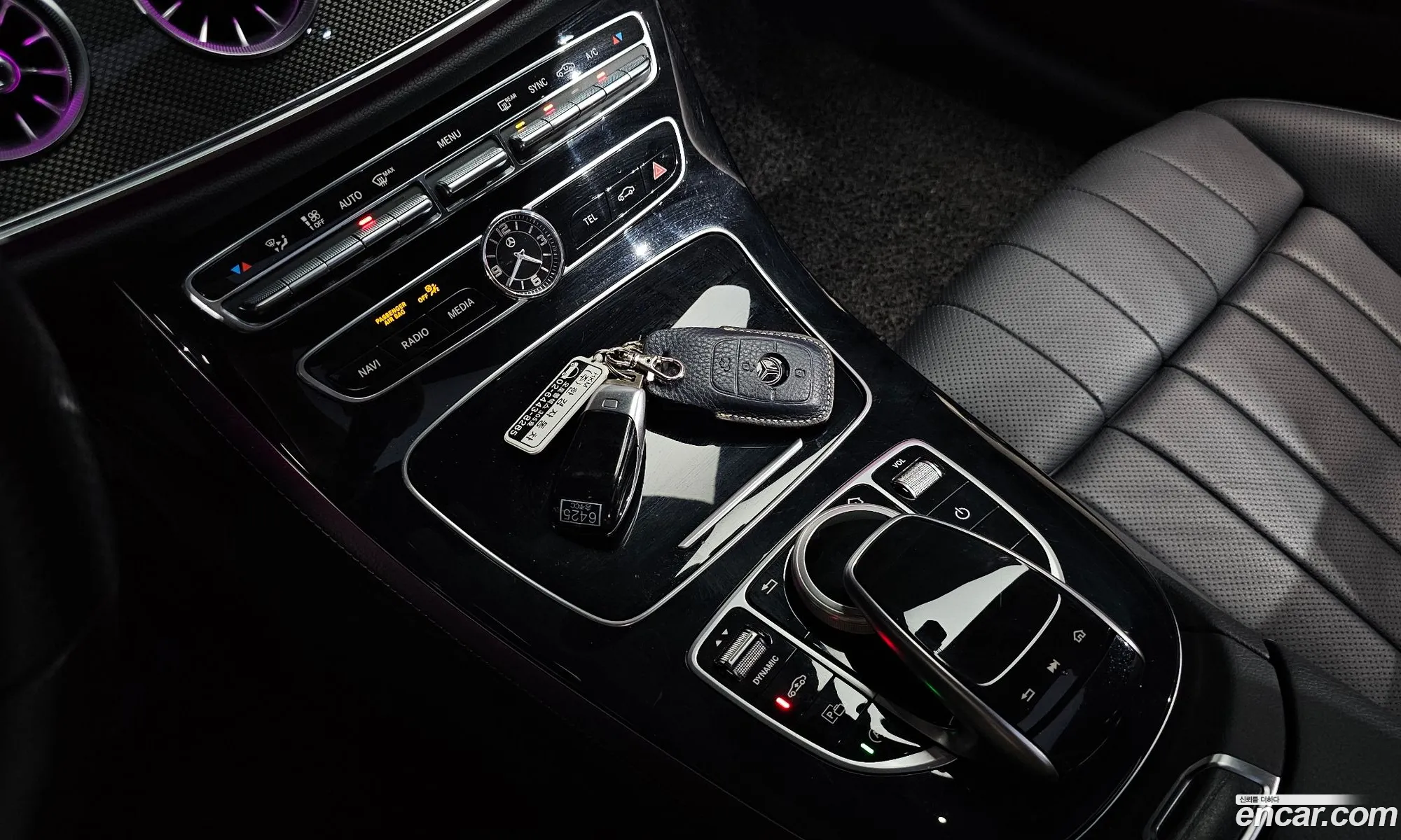 Mercedes-Benz E-Class W213 2020 — 19