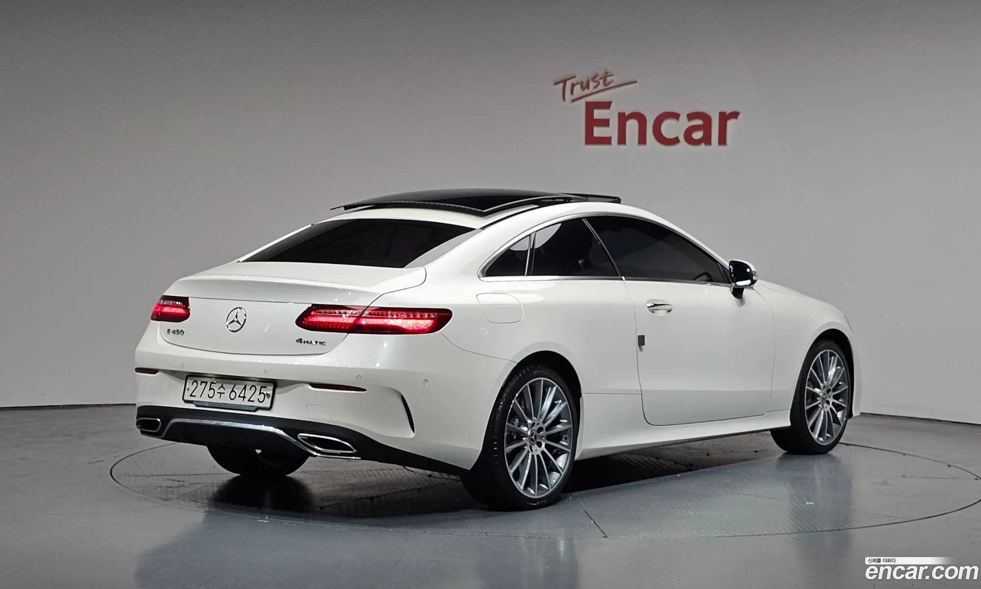 Mercedes-Benz E-Class W213 2020 — 13