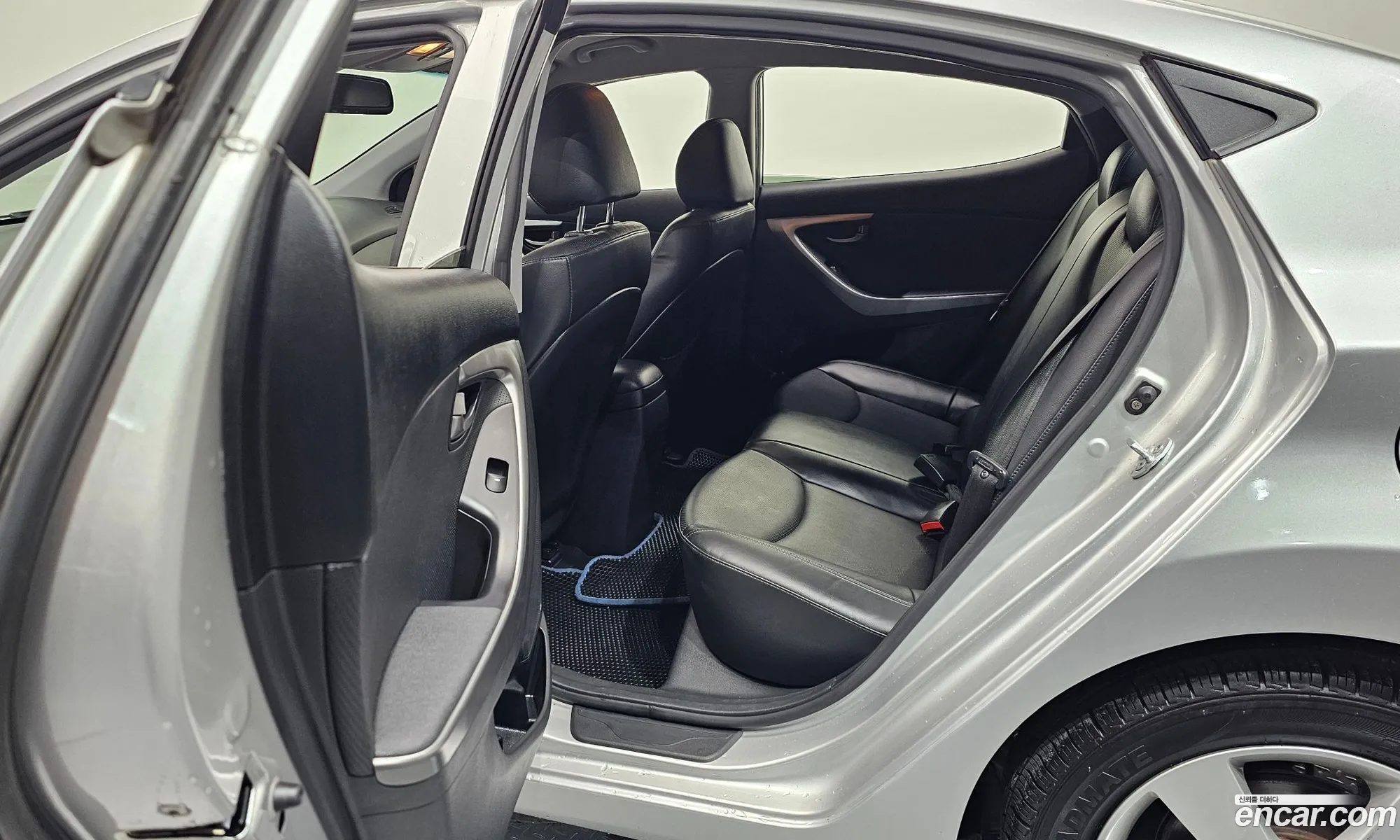 Hyundai Elantra MD 2013 — 18