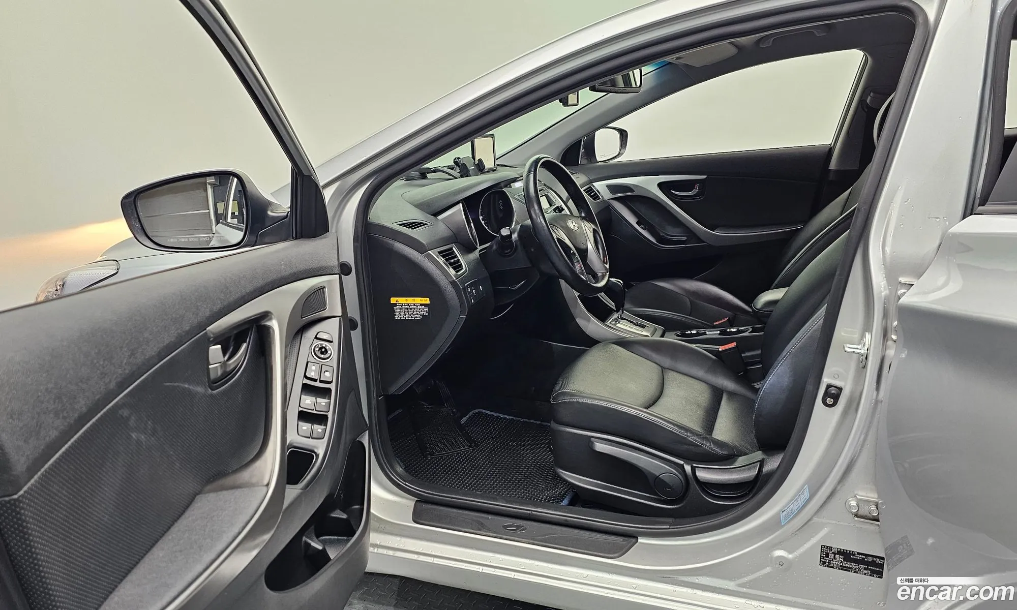 Hyundai Elantra MD 2013 — 21
