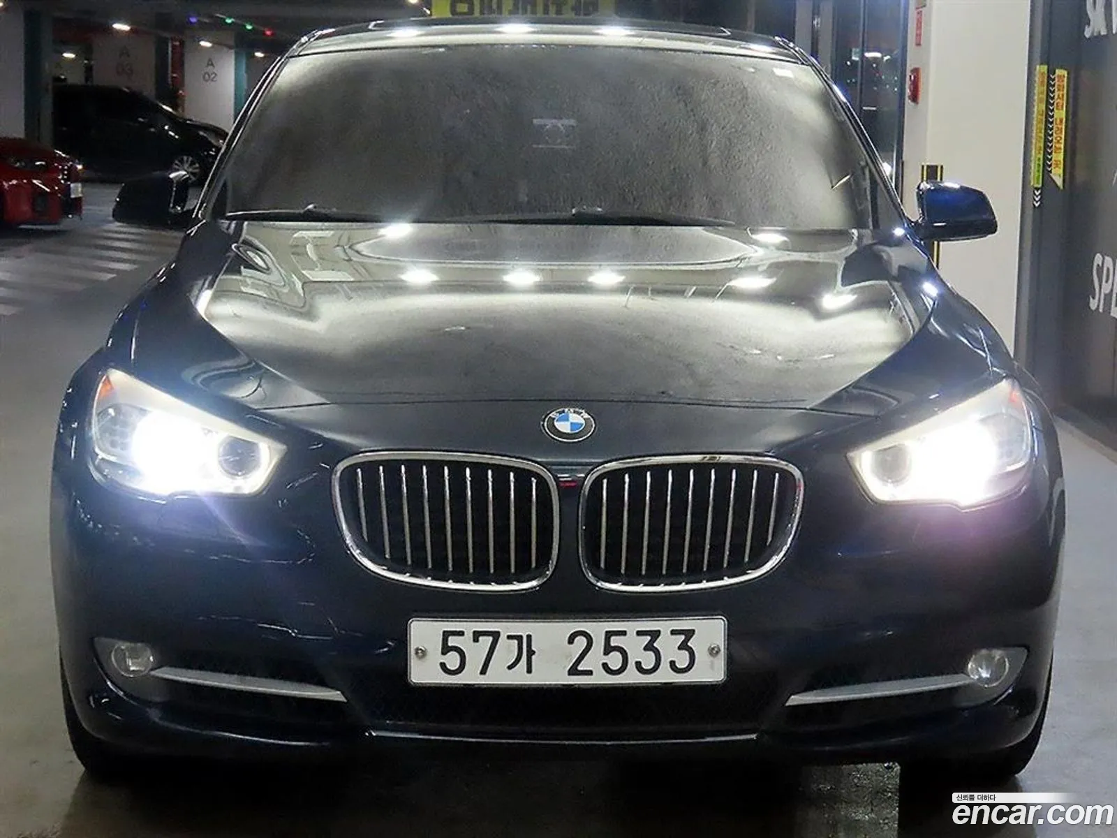 BMW 5 Series GT 2011 — 16