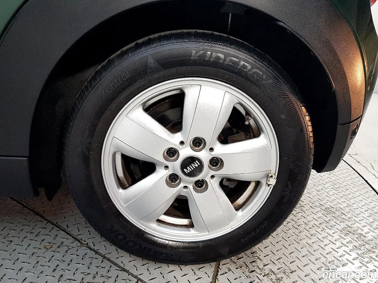 Mini Cooper D 2014 — 12