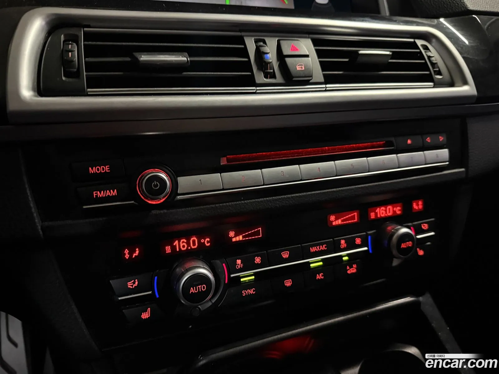 BMW 5 Series 2015 — 16