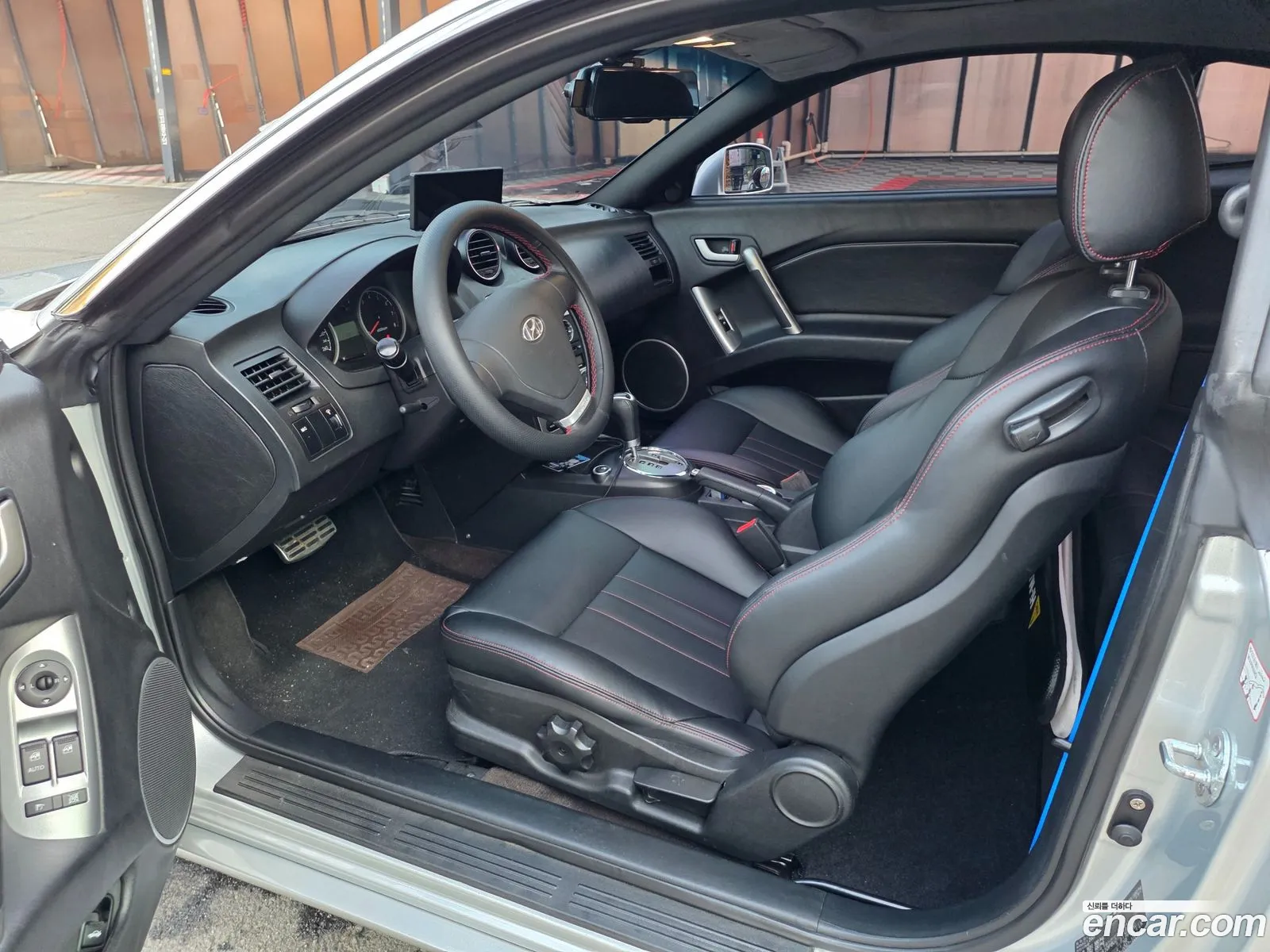 Hyundai Tuscani 2007 — 15