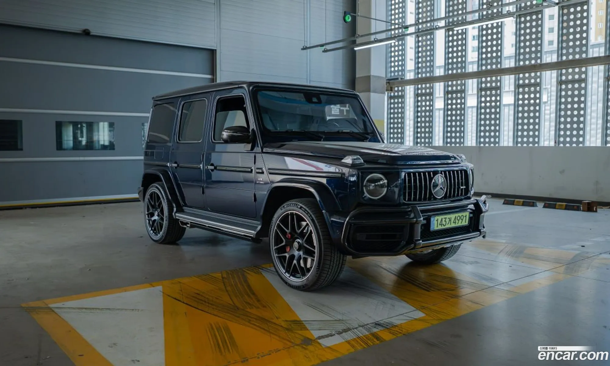 Mercedes-Benz G-Class W463b 2019 — 18