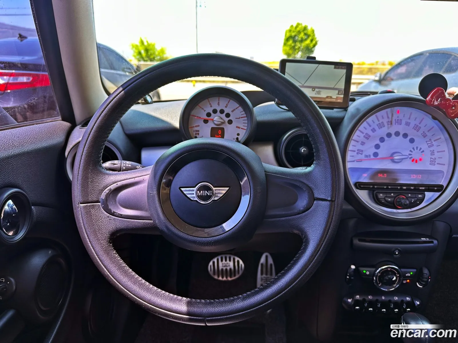 Mini Cooper 2011 — 9