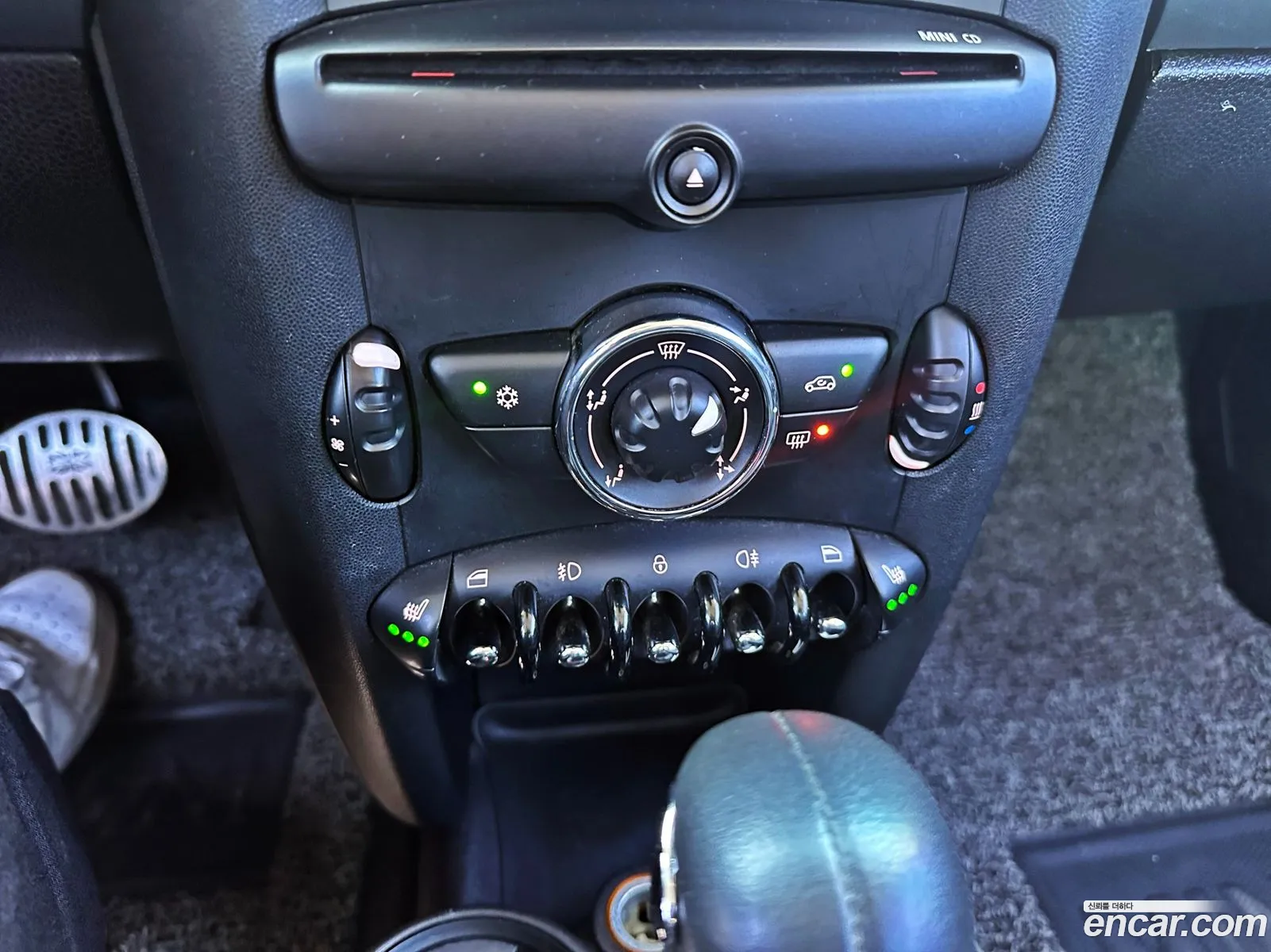 Mini Cooper 2011 — 14