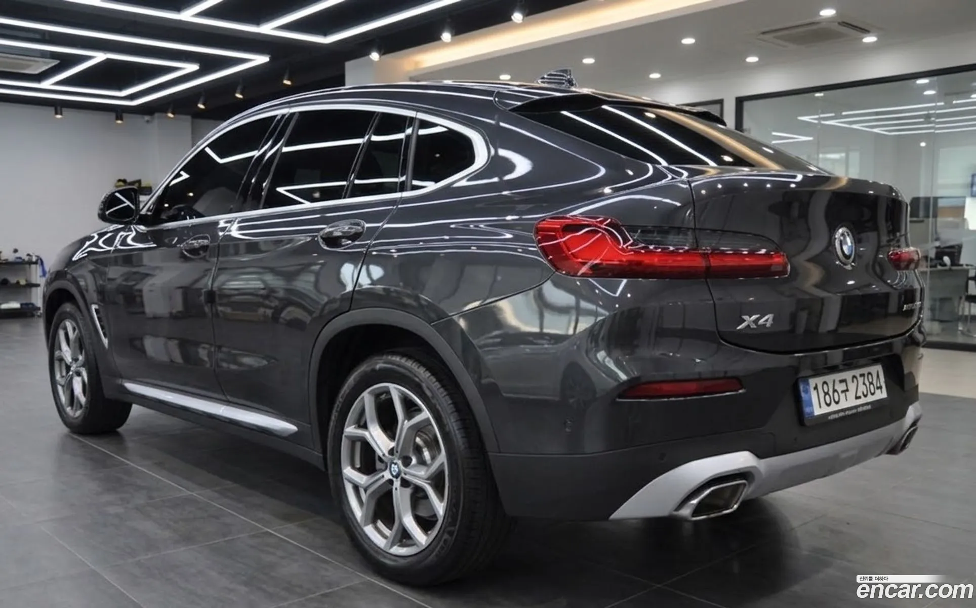 BMW X4 2023 — 8