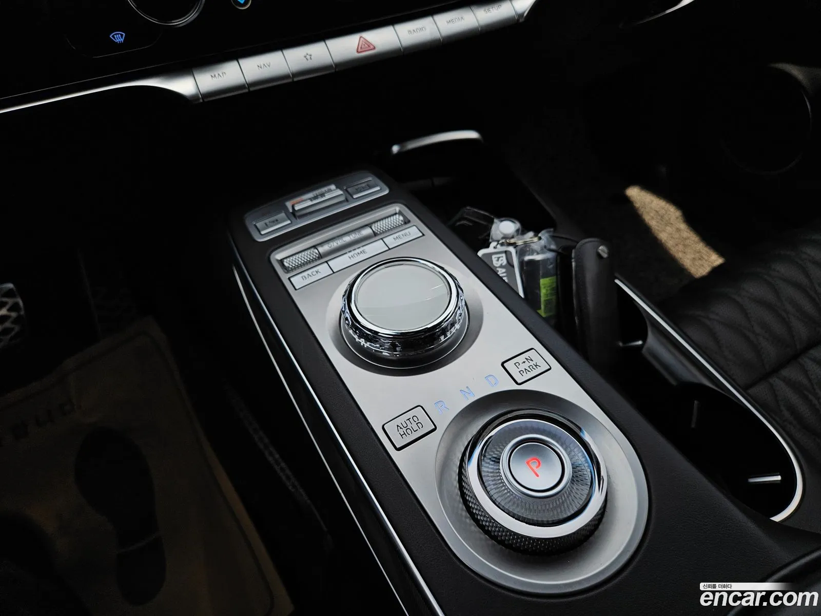 Genesis GV70 2021 — 10