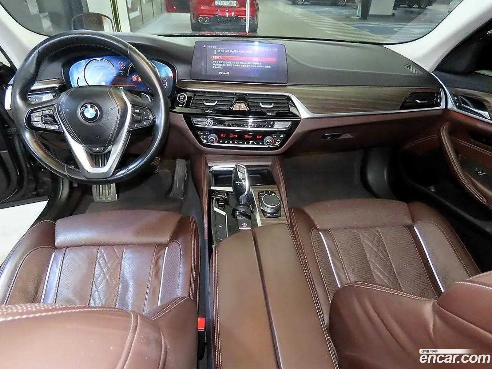 BMW 5 Series 2018 — 9
