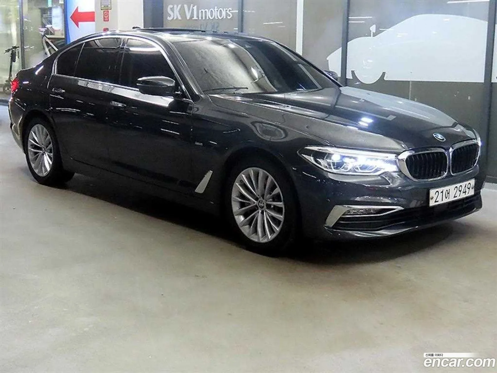 BMW 5 Series 2018 — 20
