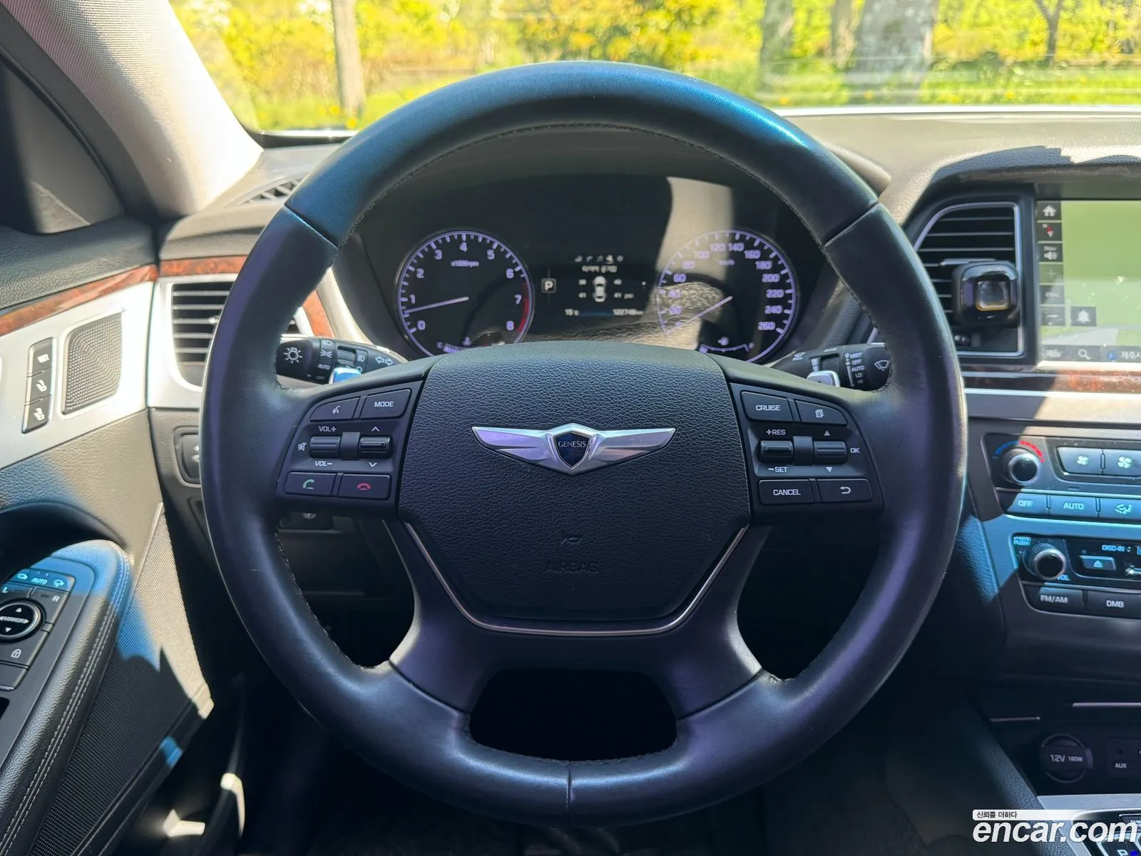 Hyundai Genesis DH 2015 — 14