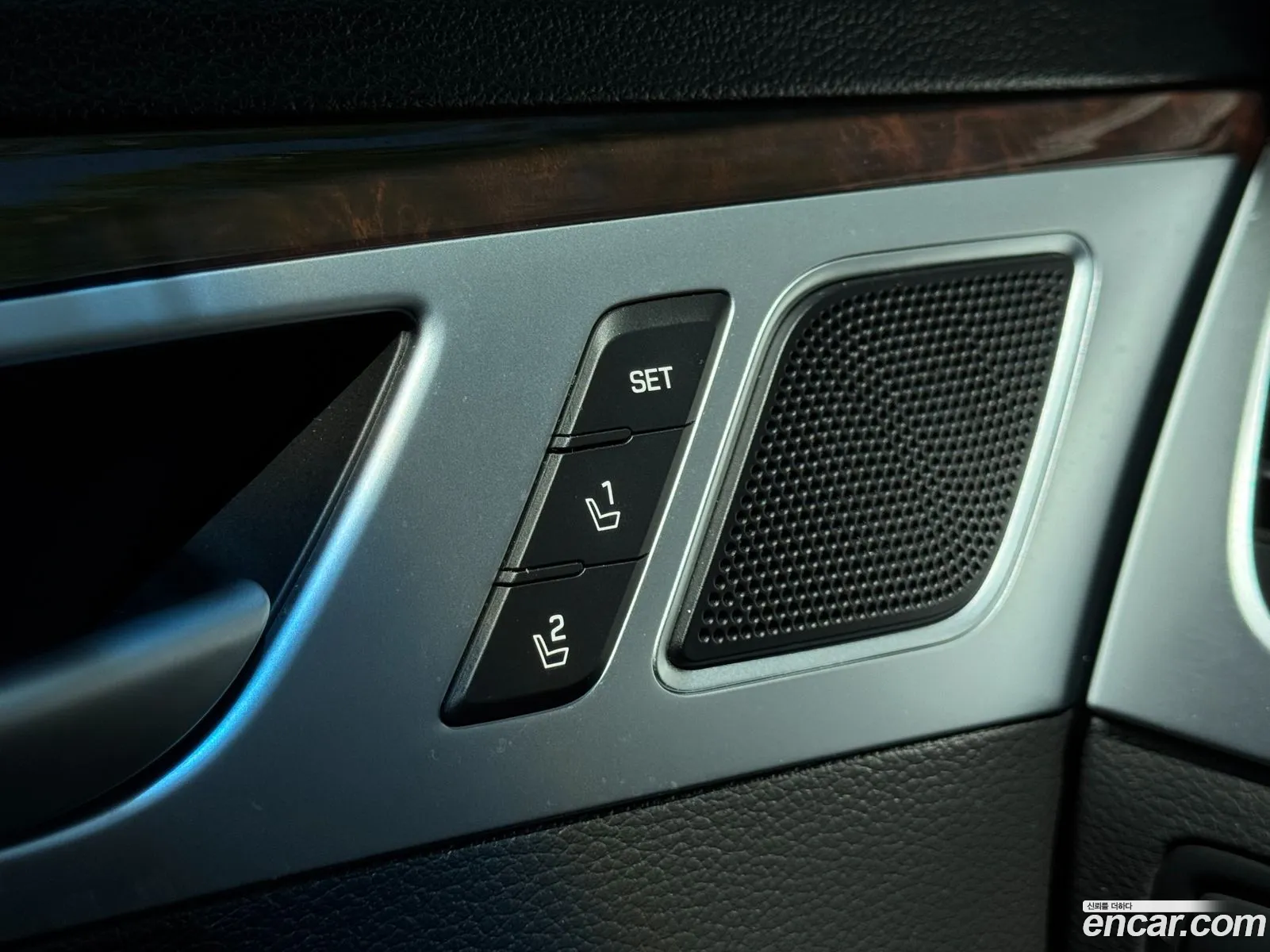 Hyundai Genesis DH 2015 — 9