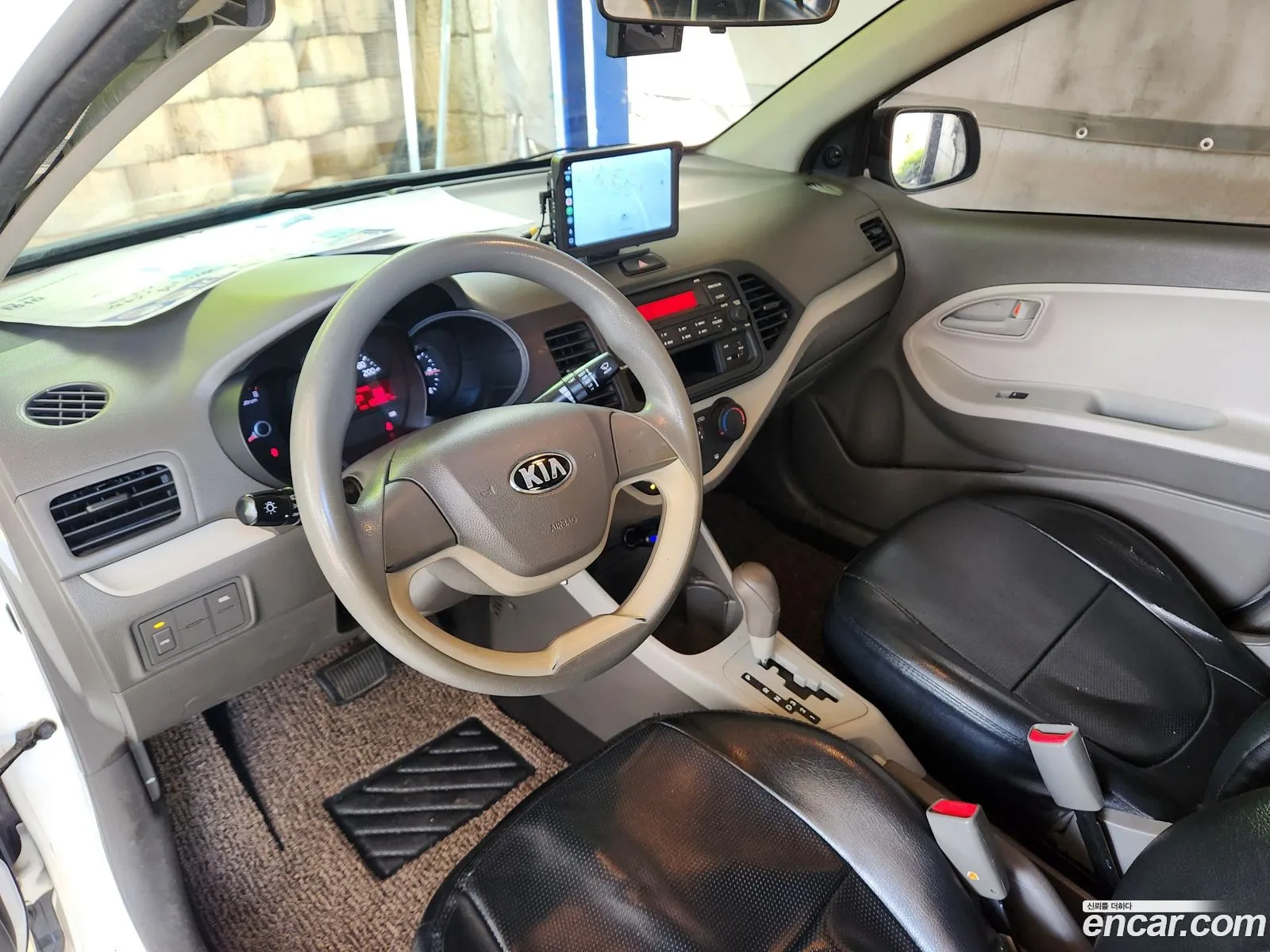 Kia Morning 2014 — 17